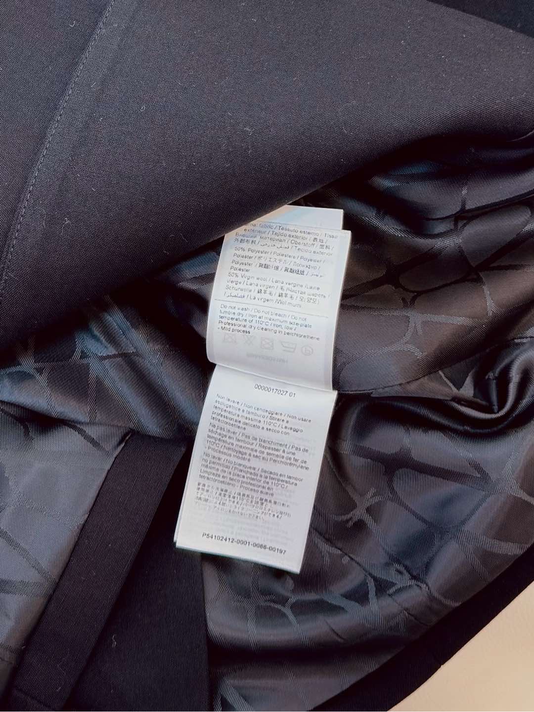 XZ079#新款套装🌾Val 家金线绣花字母 50%羊毛西装外套➕半裙套装 黑色 藏青色 SMLXL