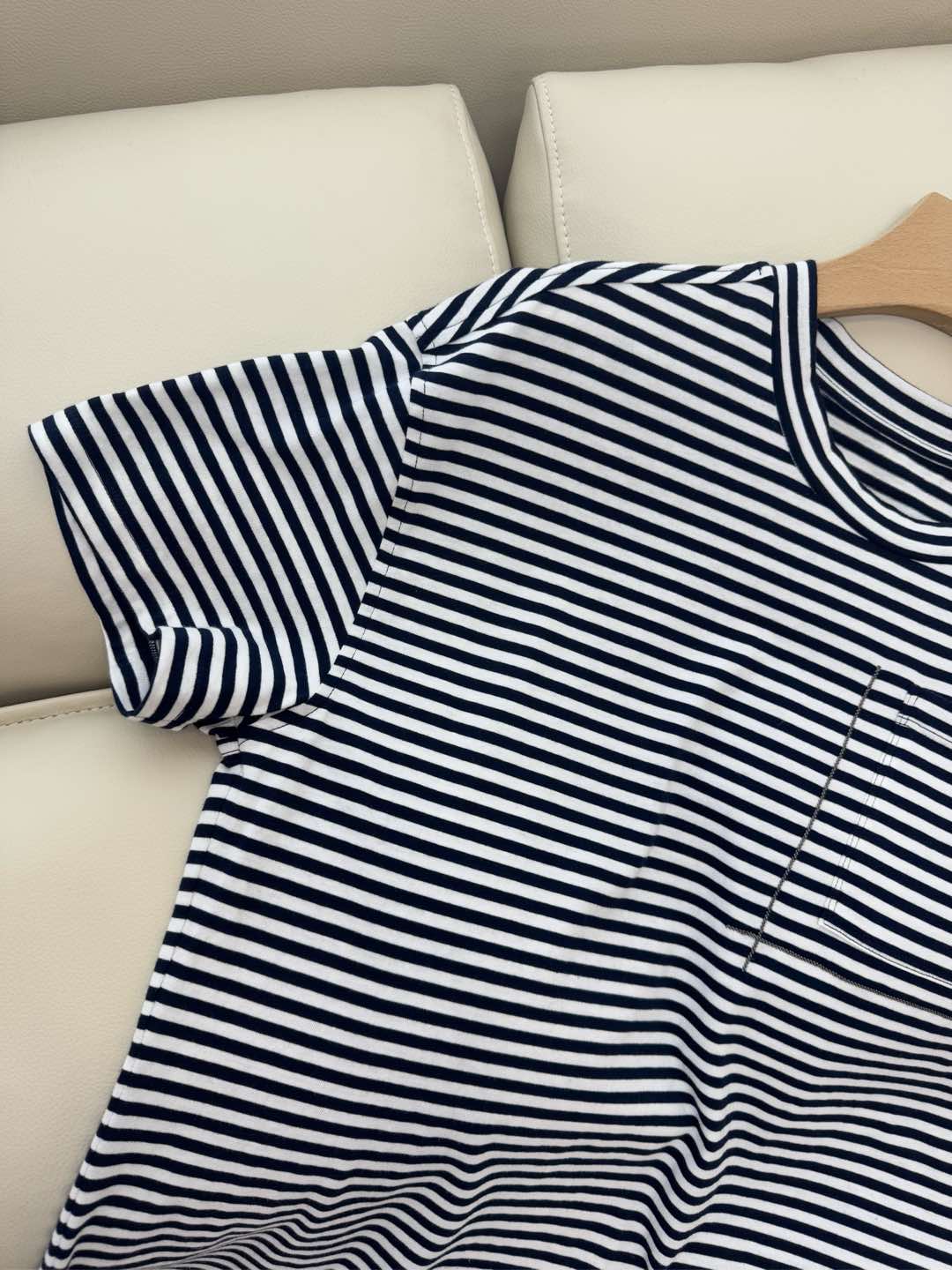 LZ25001#新款T恤💕BC 条纹 针织棉印花 短袖T恤 两色 SML