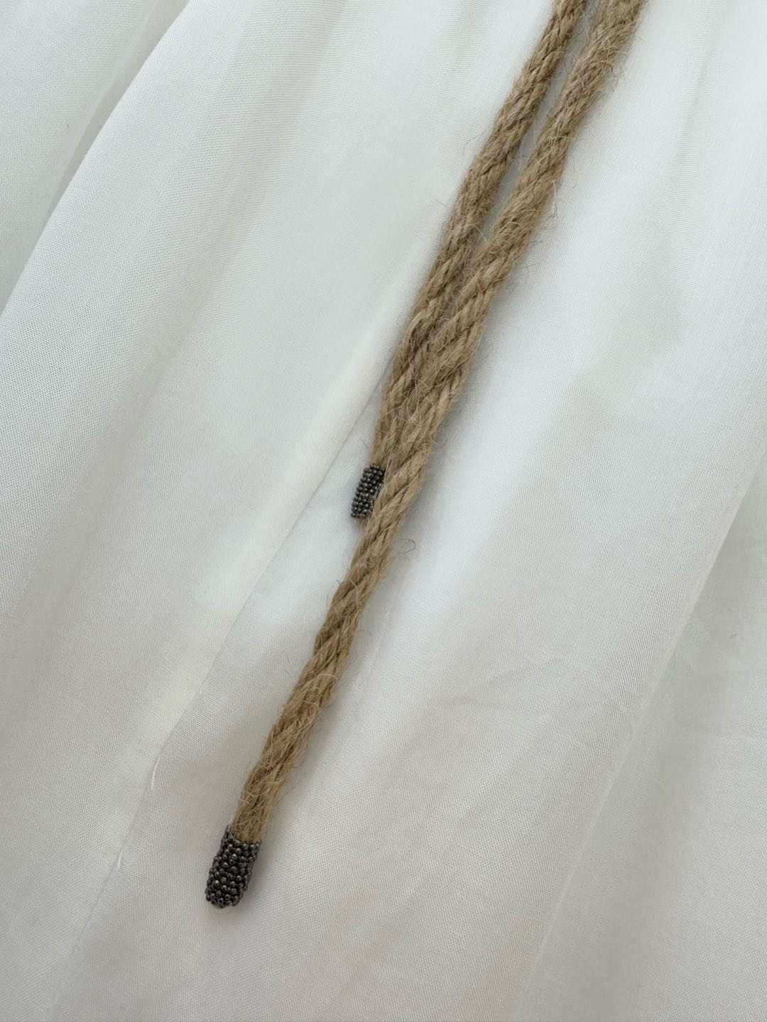 LZ24056#新款半裙。
BC 高级定制款 麻编织抽绳 飘逸优雅开叉长半裙 墨绿色 白色 SML