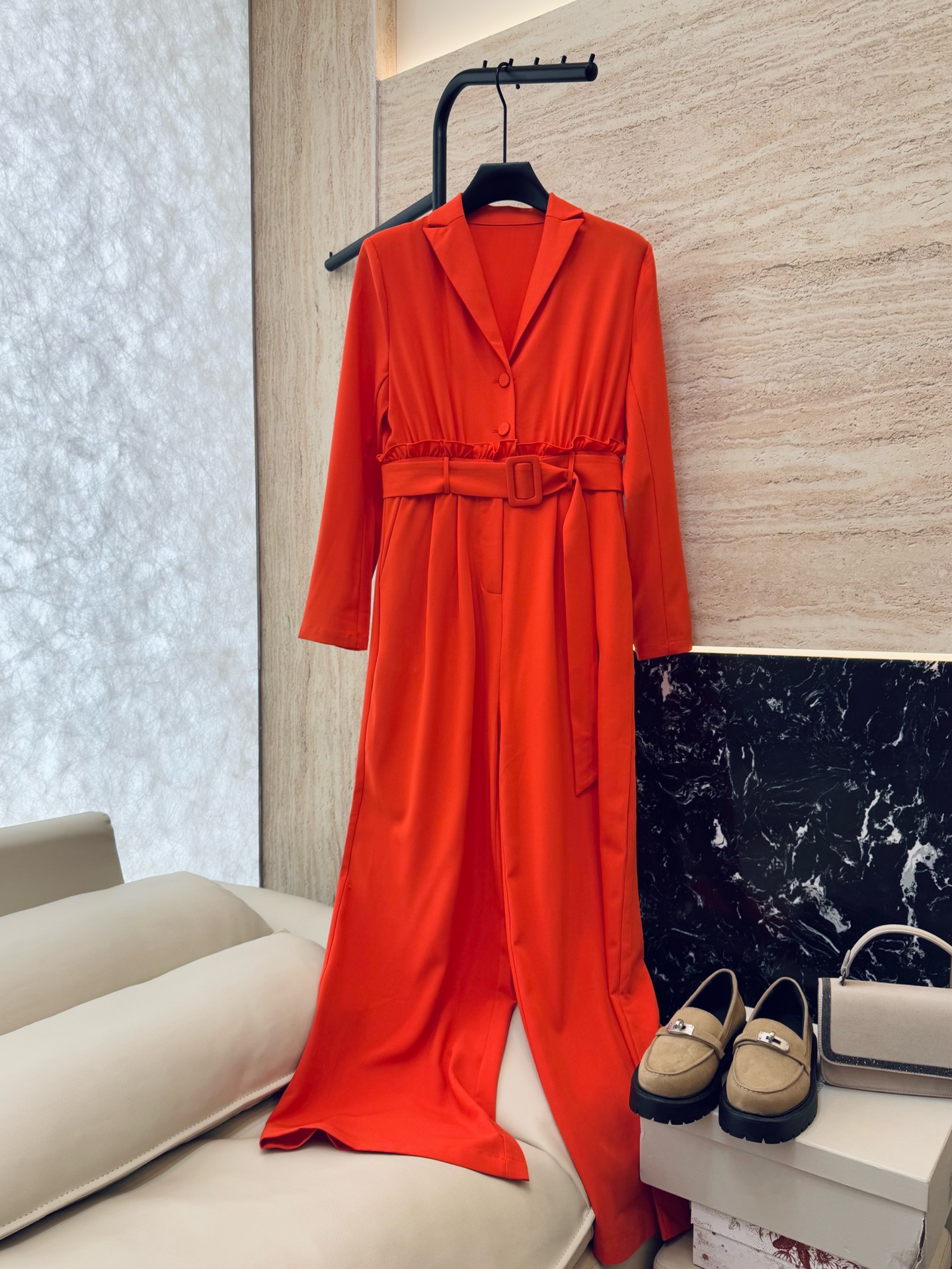 NO:667270,XF025# New Jumpsuit Special Hermes Orange Long Sleeve Suit Collar Jumpsuit S M,,hermes,business suit, 19860909XF025#新款连体裤特 爱马仕橙 长袖西装领 连体长裤 S M,,hermes,business suit, ,Women's clothing