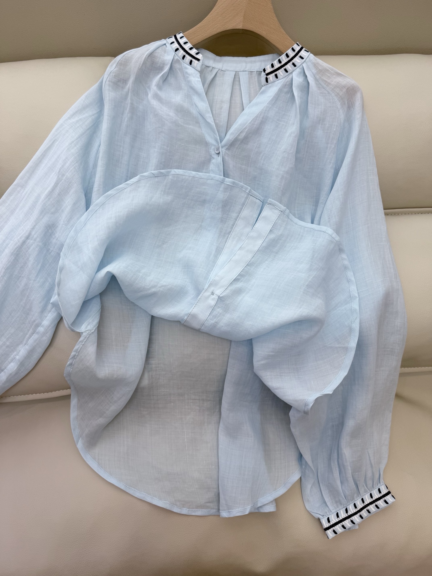 BE001#新款衬衫。
zimm 度假风 100% 苎麻 长袖绣花防晒衬衫 三色 SMLXL