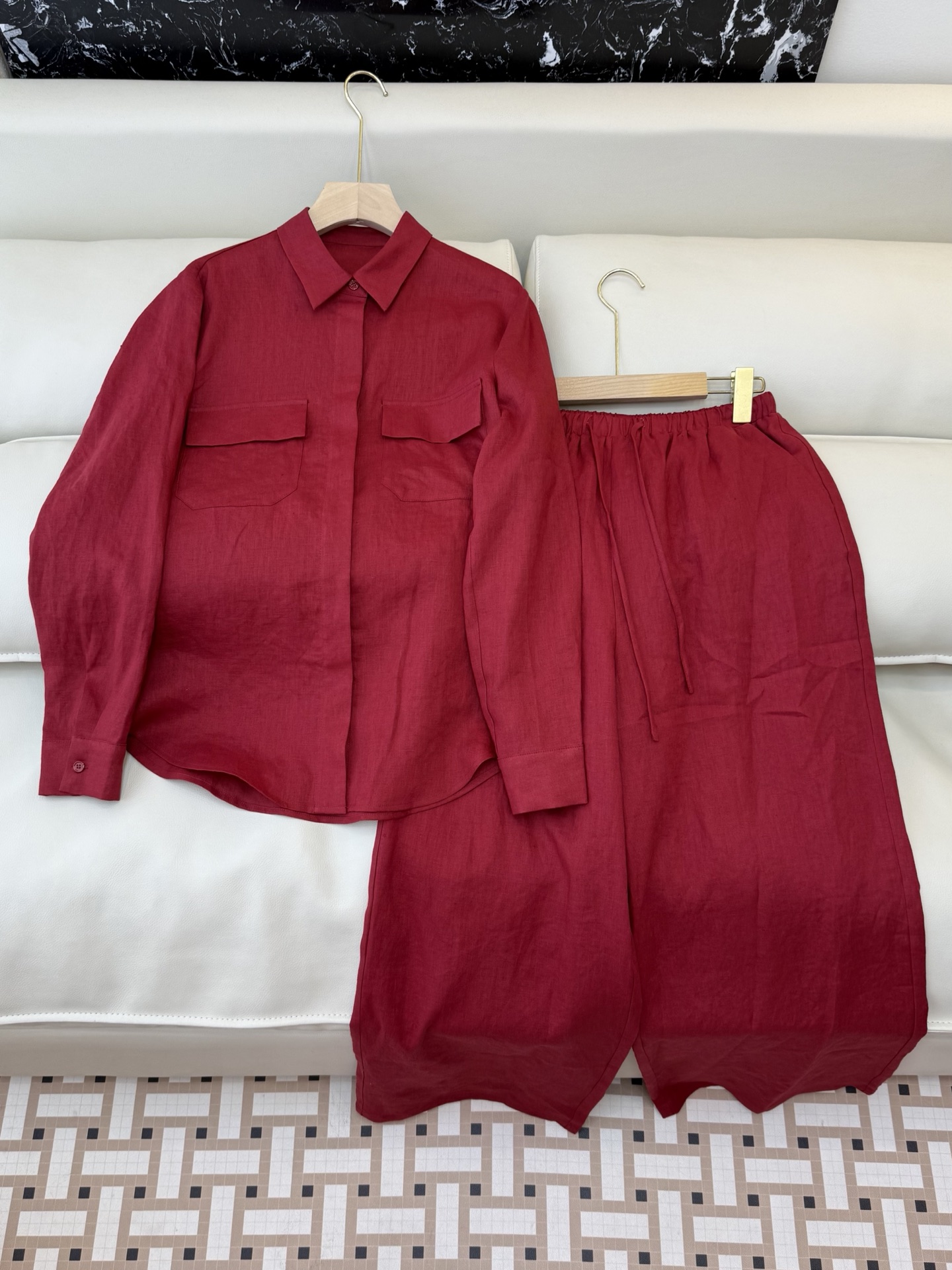 NO:734664,YM072# new suit factory zim... minimalist style linen top trousers suit red white caramel color SMLXL,,19860909YM072#新款套装工厂 zim…极简风亚麻上衣 长裤 套装 红色 白色 焦糖色 SMLXL,,,Women's clothing