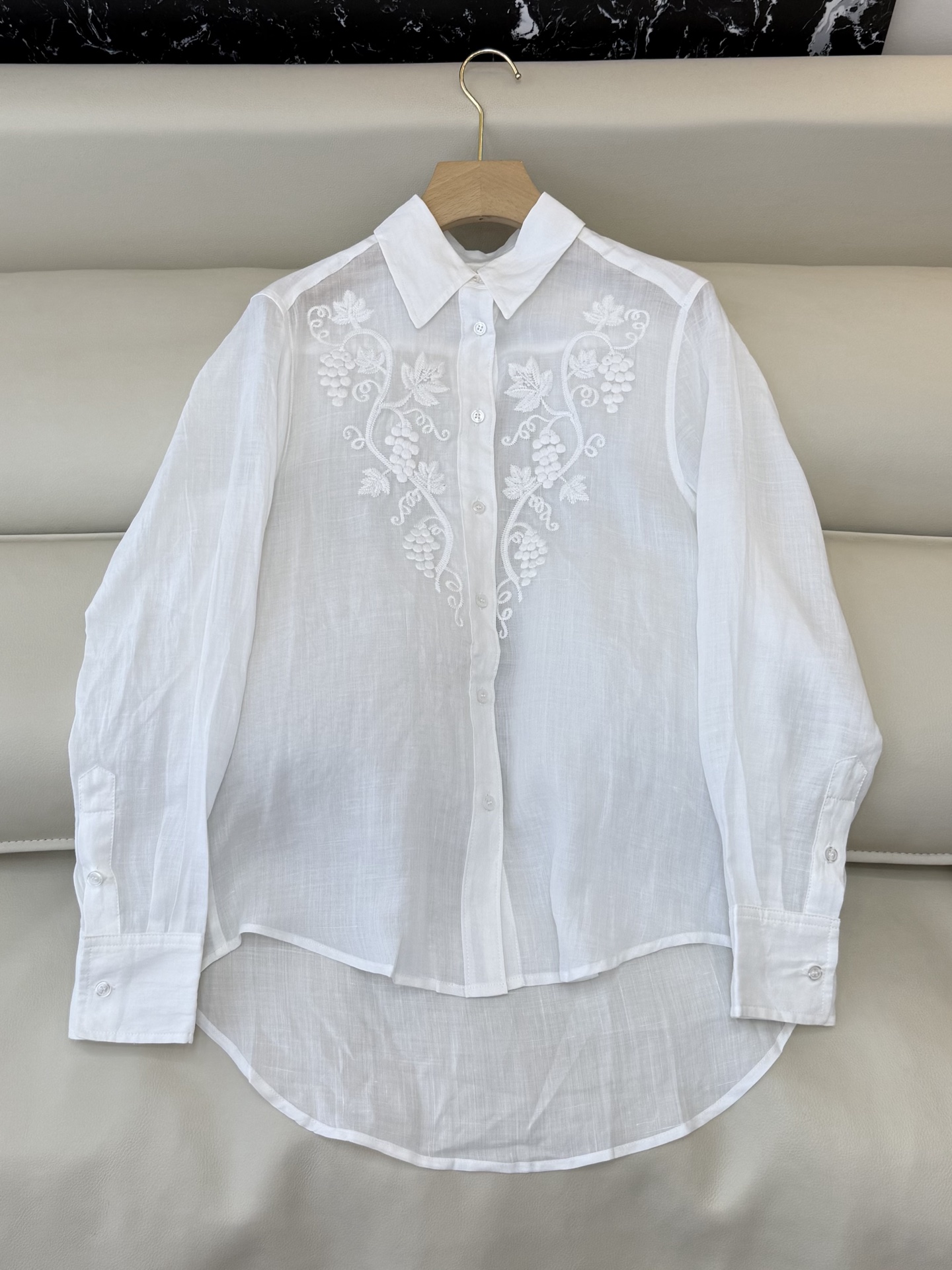 NO:733512,ES012# new shirt ES ramie embroidered long-sleeved shirt white SML,,shirts,19860909ES012#新款衬衫 ES 苎麻 绣花 长袖衬衫 白色 SML,,shirts,,Women's clothing