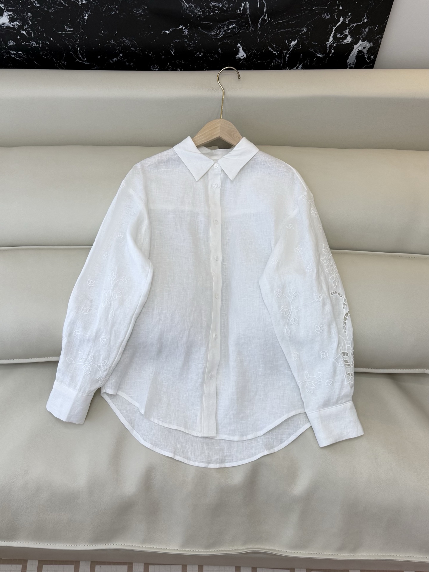 YM0108#新款套装‼️zim 100% 亚麻 长袖重工绣花上衣 ➕长裤 套装 粉色 白色 黄色 SM