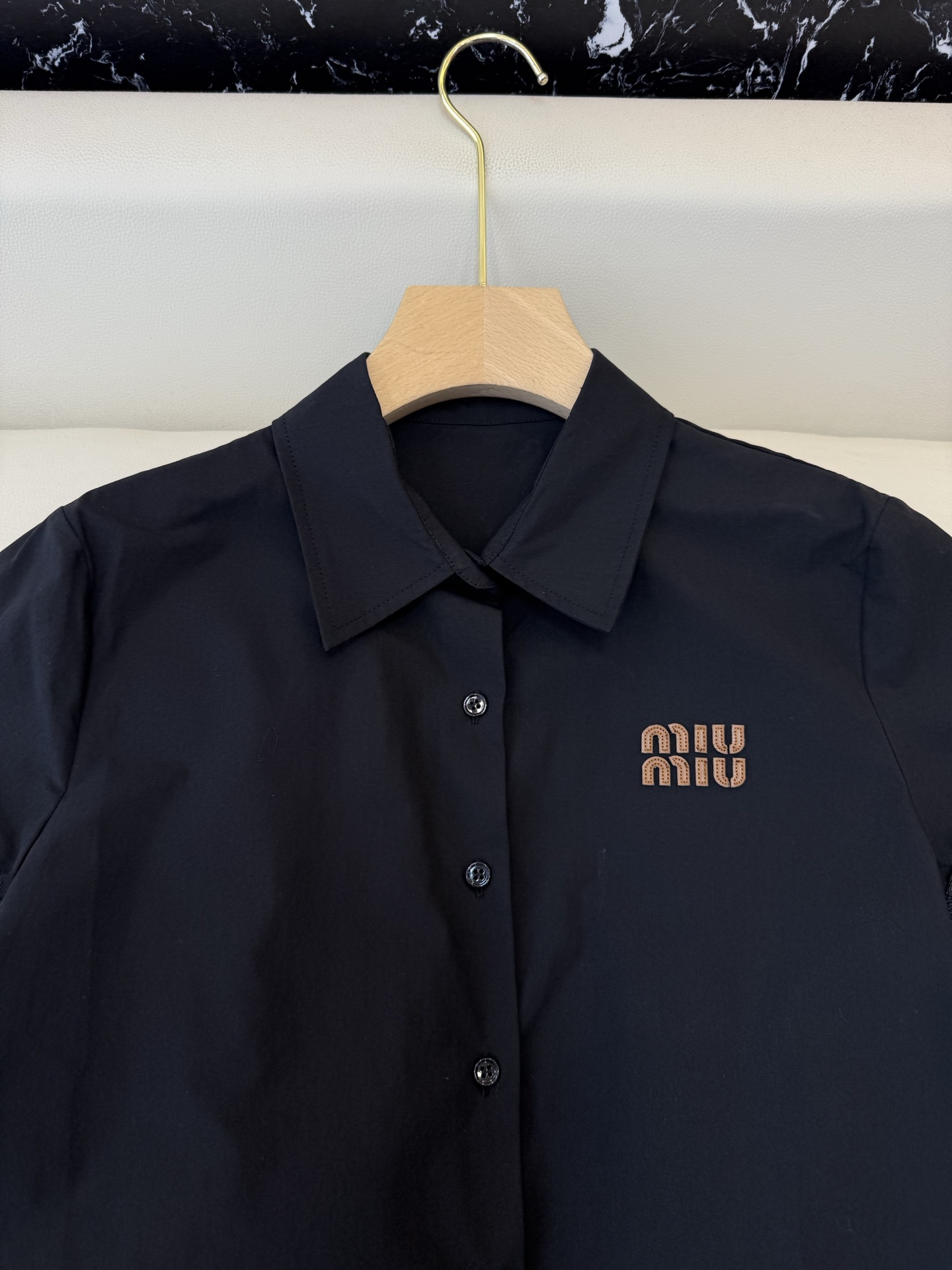 AW058#新款衬衫‼️miu家 蕾丝绣花 短袖衬衫 黑色 白色 SML