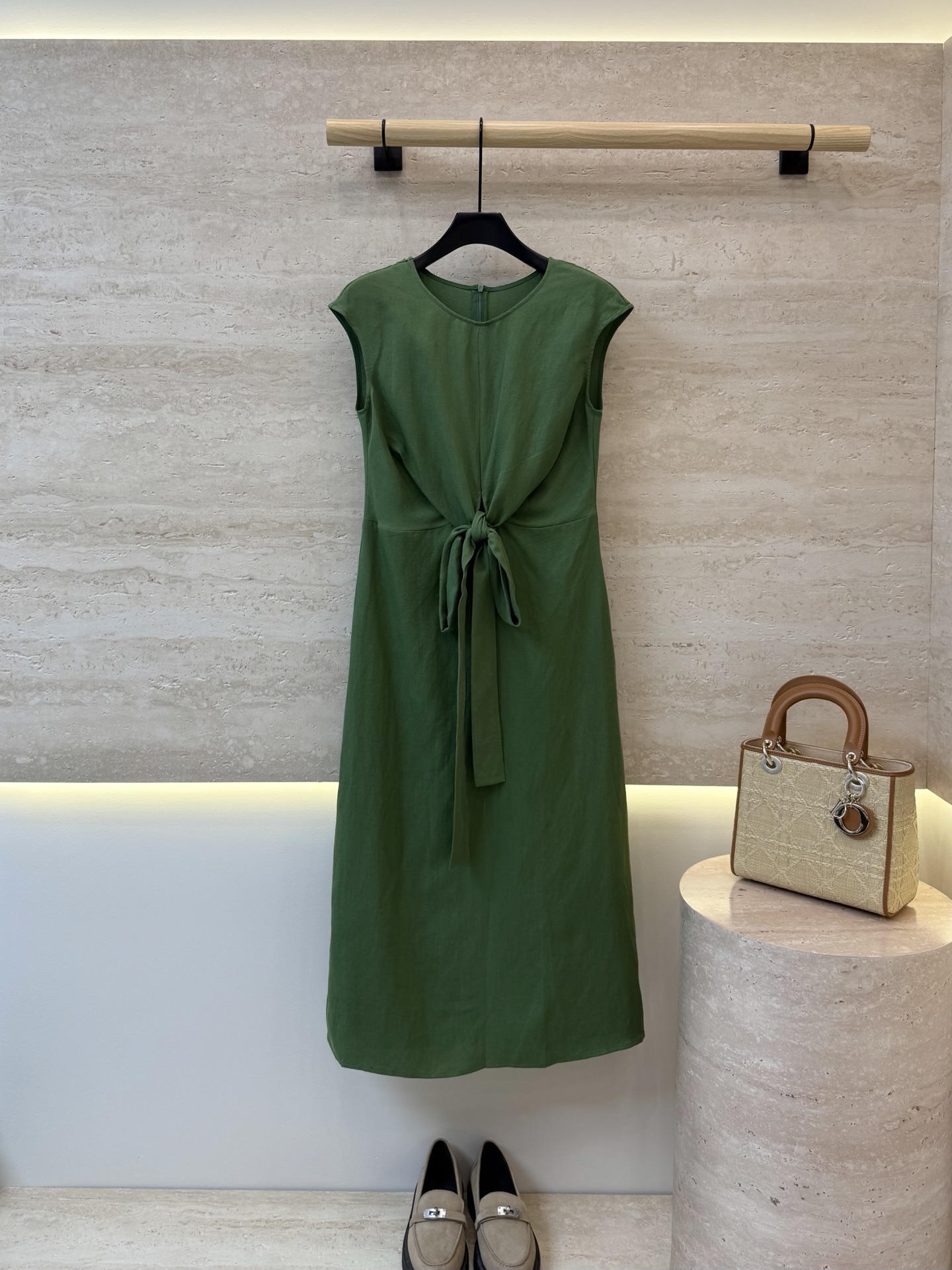 NO:932141,YM0142# New Dress Factory 30 Linen 70 Tencel Sleeveless Dress White Green SMLXL,,skirts,19860909YM0142#新款连衣裙工厂 30亚麻 70 天丝 无袖连衣裙 白色 绿色 SMLXL,,skirts,,Women's clothing