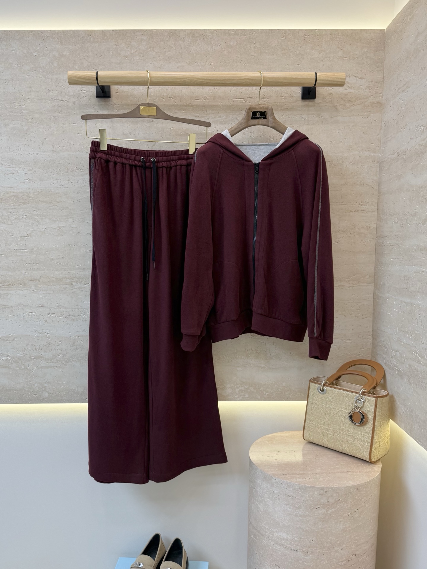 NO:933871,LZ25070# New Suit BC Brushed Style Autumn and Winter Suit Chain Decoration Zipper Jacket Pants Suit Five Colors SML, women's clothing, jackets & coats,19860909LZ25070#新款套装 BC 拉绒款 秋冬套装 链条装饰 拉链外套长裤套装 五色 SML,女装,jackets & coats,,Women's clothing