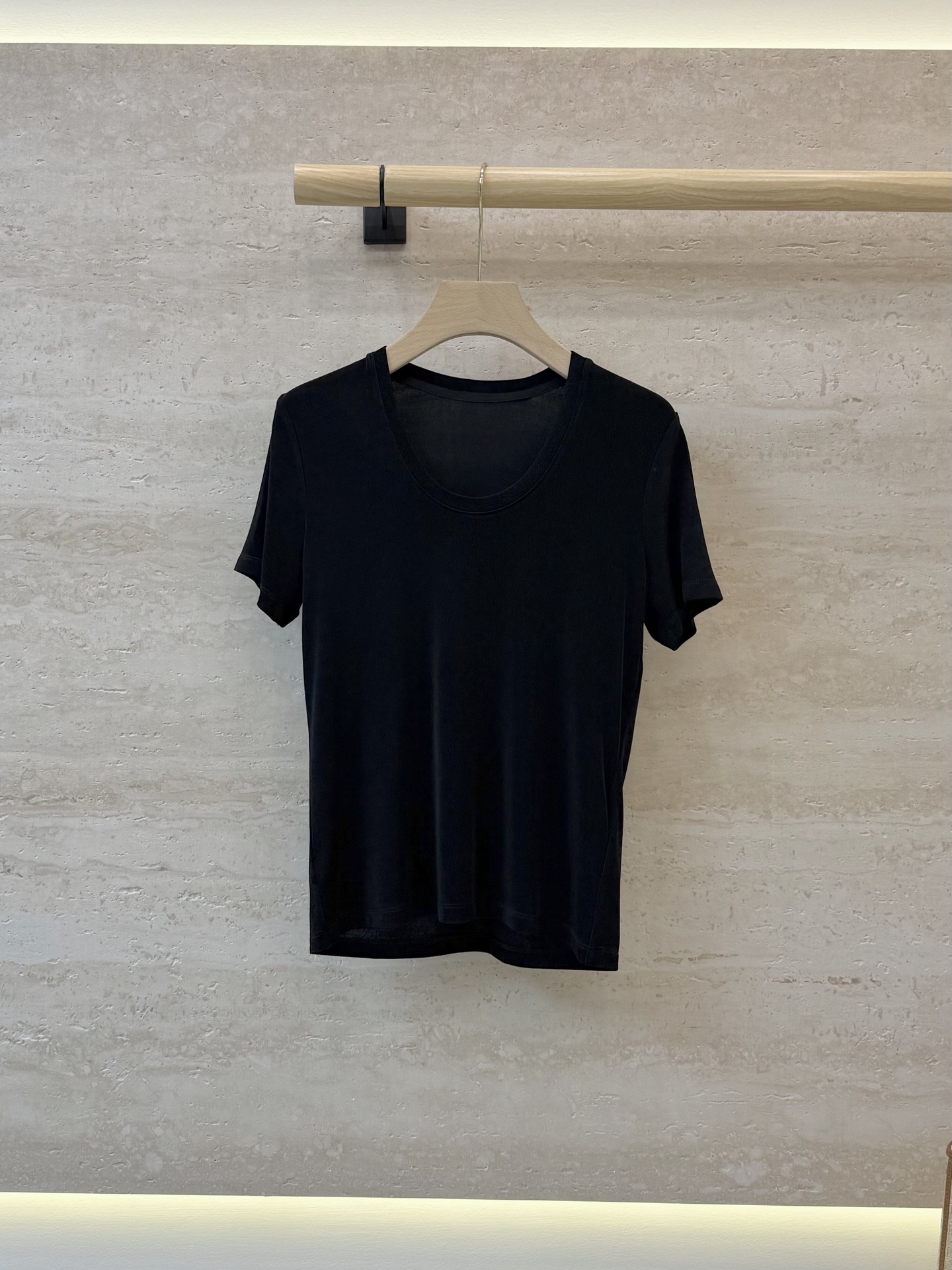 NO:947208,AD077# New Top Factory 95 Acetate Round Neck Top Black Purple SML,,19860909AD077#新款上衣工厂 95醋酸 圆领 上衣 黑色 紫色 SML,,,Women's clothing