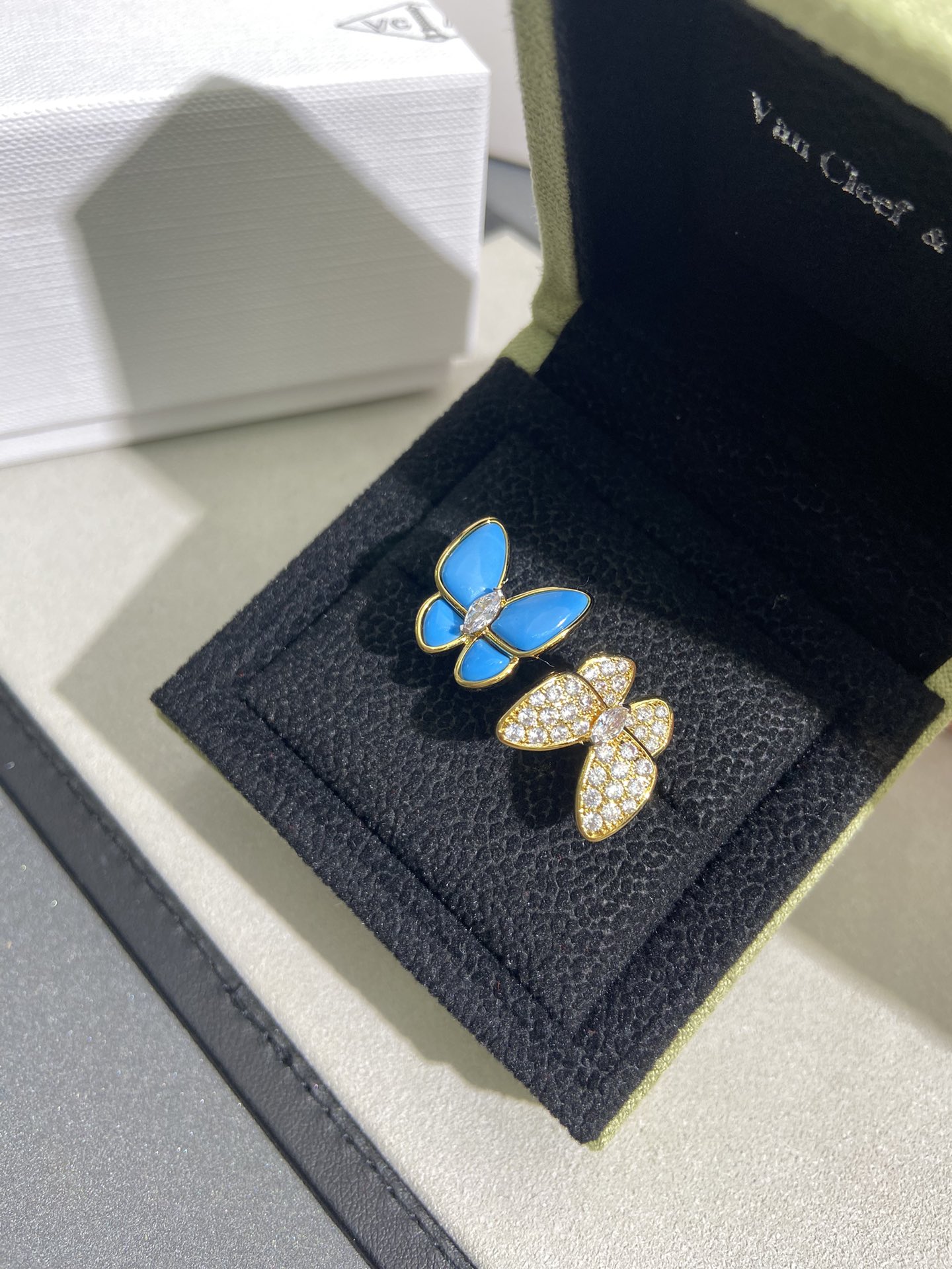 반클리프앤아펠 반지 63973