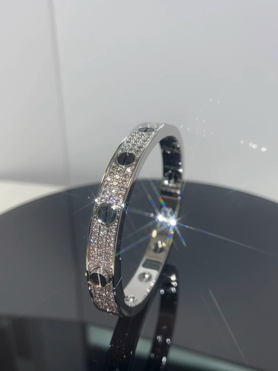 Cartier 卡地亚/Cartier 满星天黑钉手镯