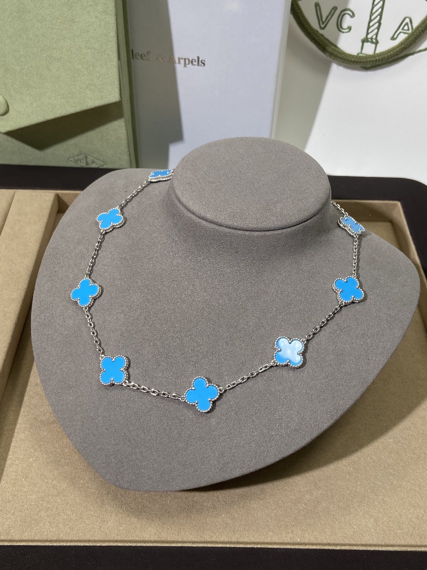 NO:105889,Elegant turquoise, the first choice for spring and summer., fine jewelry19860909优雅绿松石,春夏首选.,饰品精品,Jewelry