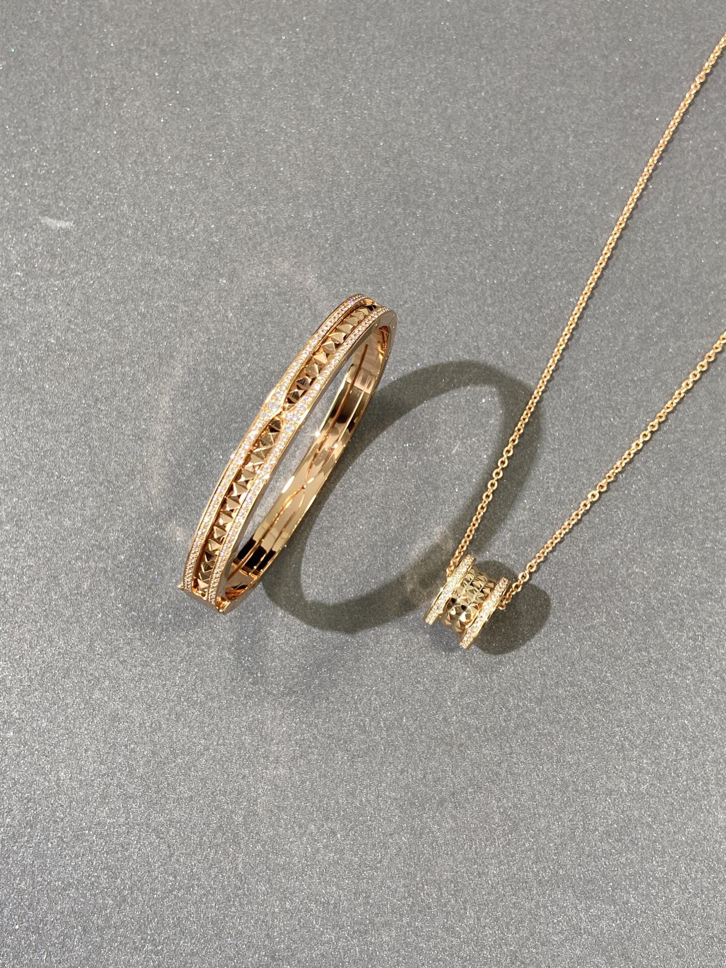 불가리 목걸이 64331 Bvlgari Necklace