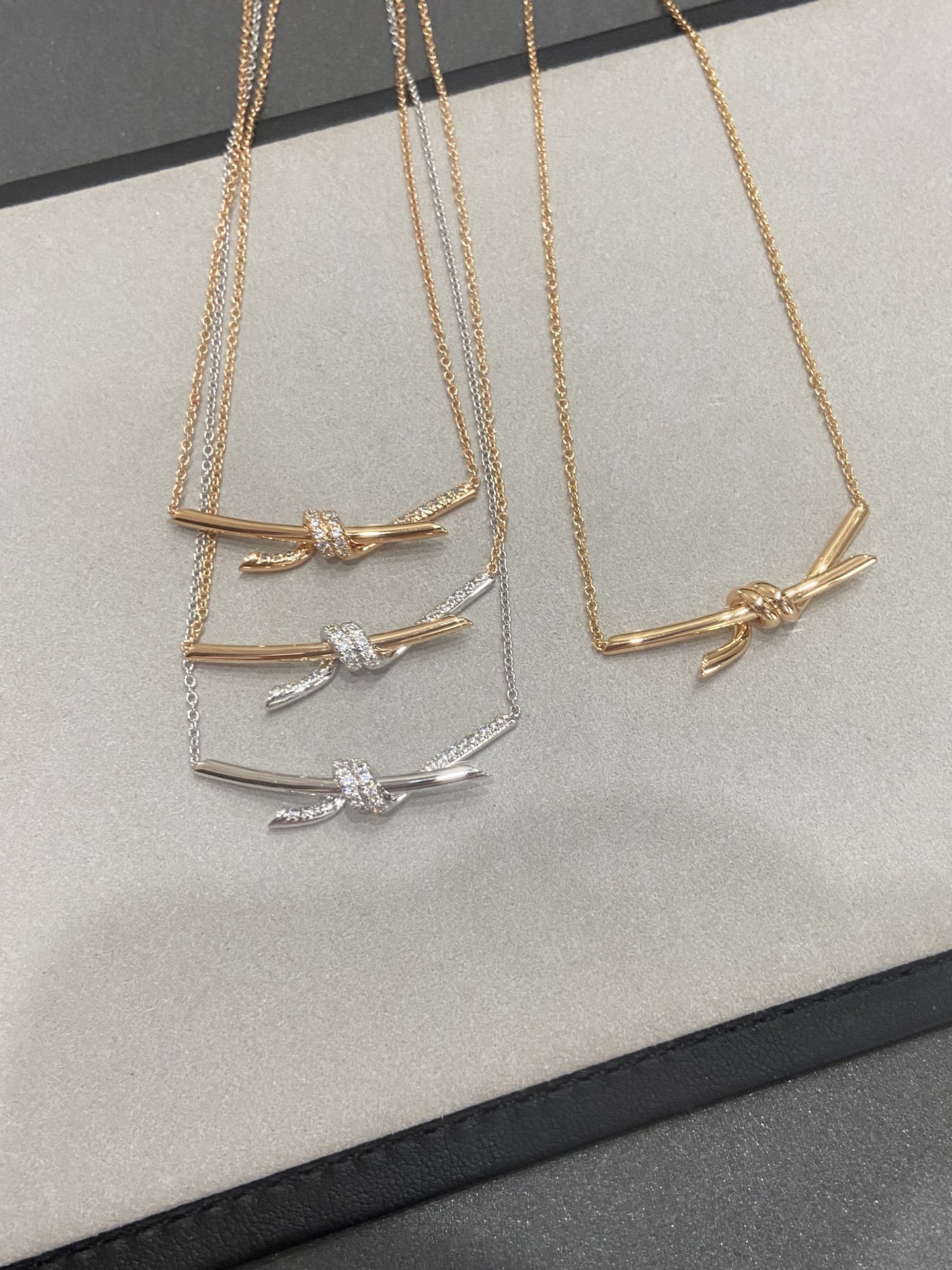 NO:633472,Knot necklace multi-color ready stock, necklace, Cartier high-end jewelry19860909Knot项链 多色现货,,necklace,卡迪亚高端饰品,Jewelry