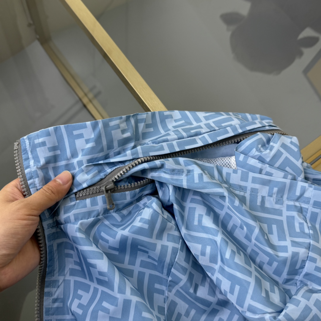 路易威登 Louis Vuitton 高定典藏名品高定成衣时装外套连衣裙衬衫T恤 #C53BE451 5