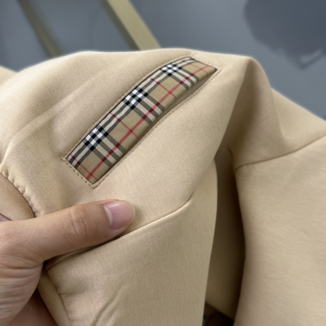 Burberry Haute Couture Haute Couture Ready-to-Wear Clothing Dress Jacket 6