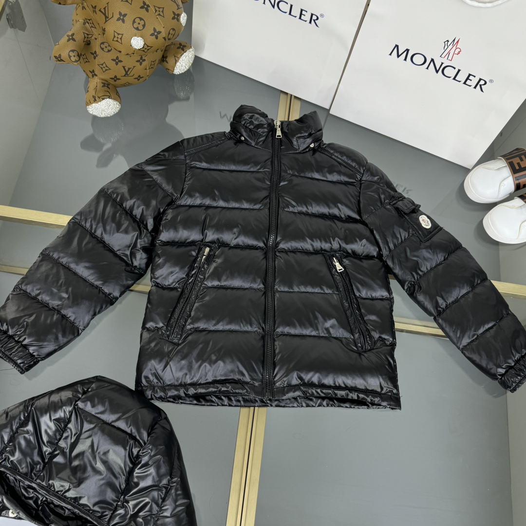 盟可睐 Moncler 高定典藏名品高定成衣时装外套连衣裙衬衫T恤 #8C2489E7 3