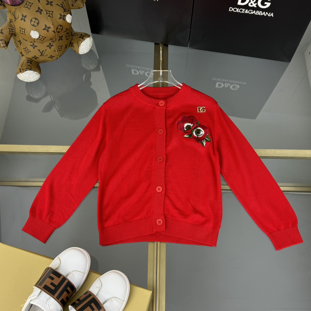 2024 Children’s Coats: Fashionable Comfort in Various Sizes and Colors