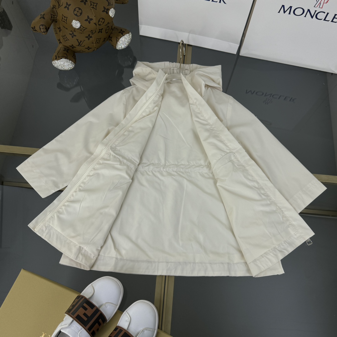 Louis Vuitton Haute Couture Haute Couture Ready-to-Wear Clothing Dress 3