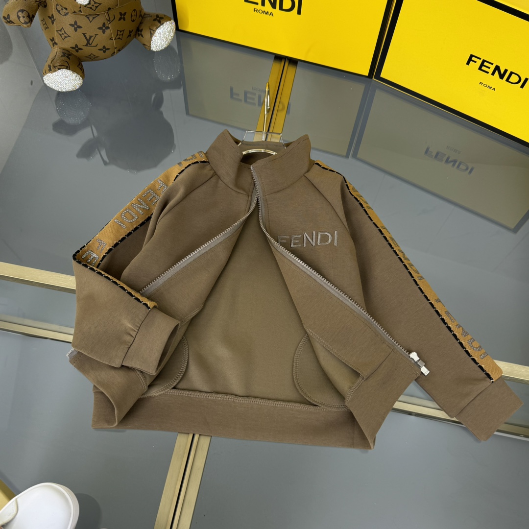 Louis Vuitton Haute Couture Haute Couture Ready-to-Wear Clothing Dress 3