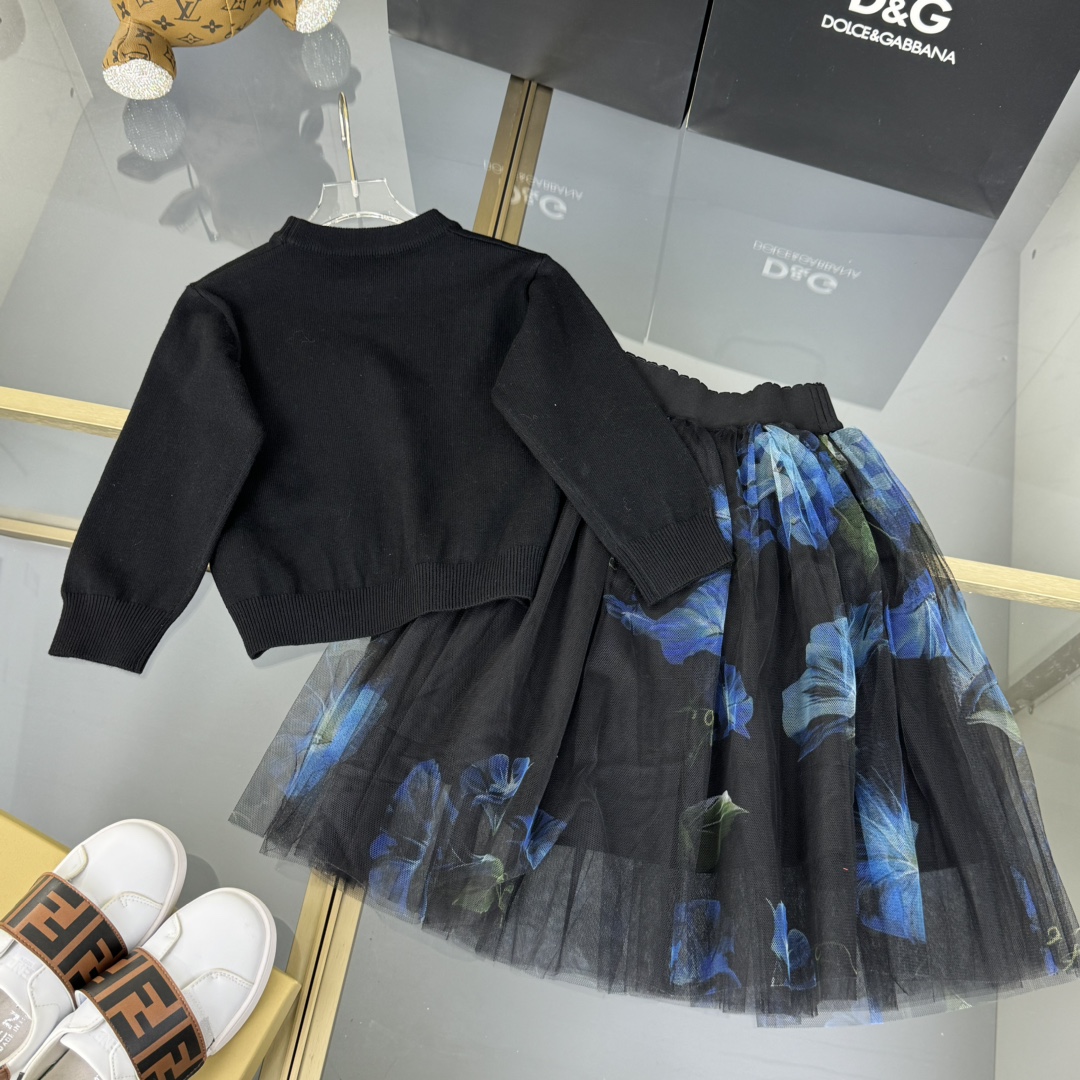 Louis Vuitton Haute Couture Haute Couture Ready-to-Wear Clothing Dress 9