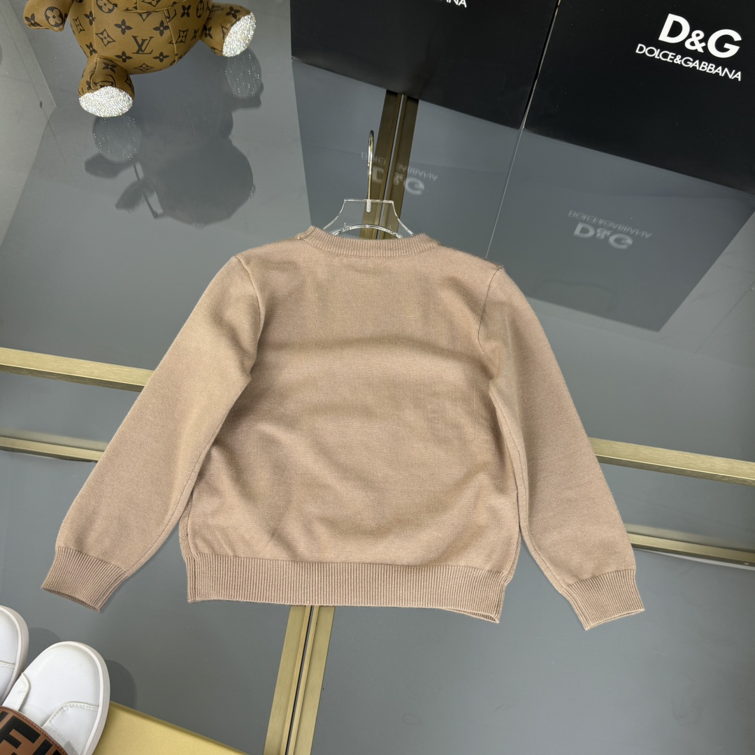 2024 D&G Children’s T-shirt: High-quality cotton fabric, khaki graffiti design, sizes 100-160. - 图片 9