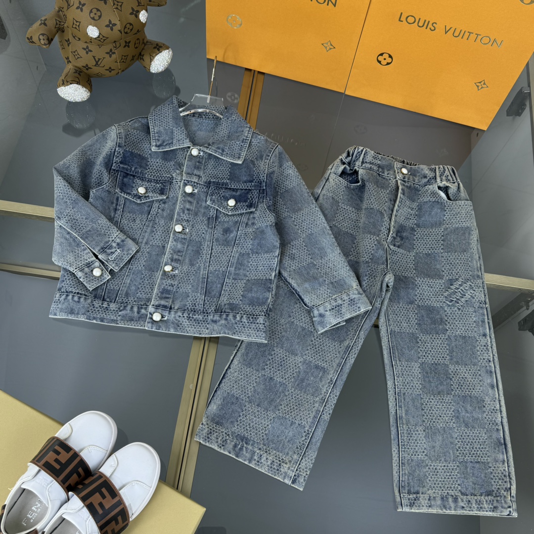 Louis Vuitton Haute Couture Haute Couture Ready-to-Wear Clothing Dress 2