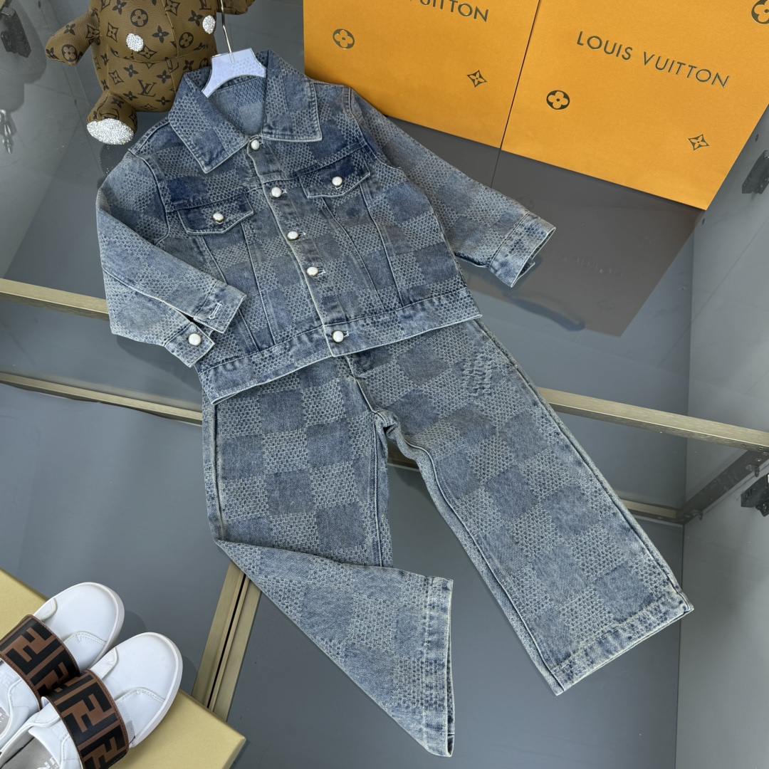 Louis Vuitton Haute Couture Haute Couture Ready-to-Wear Clothing Dress 8