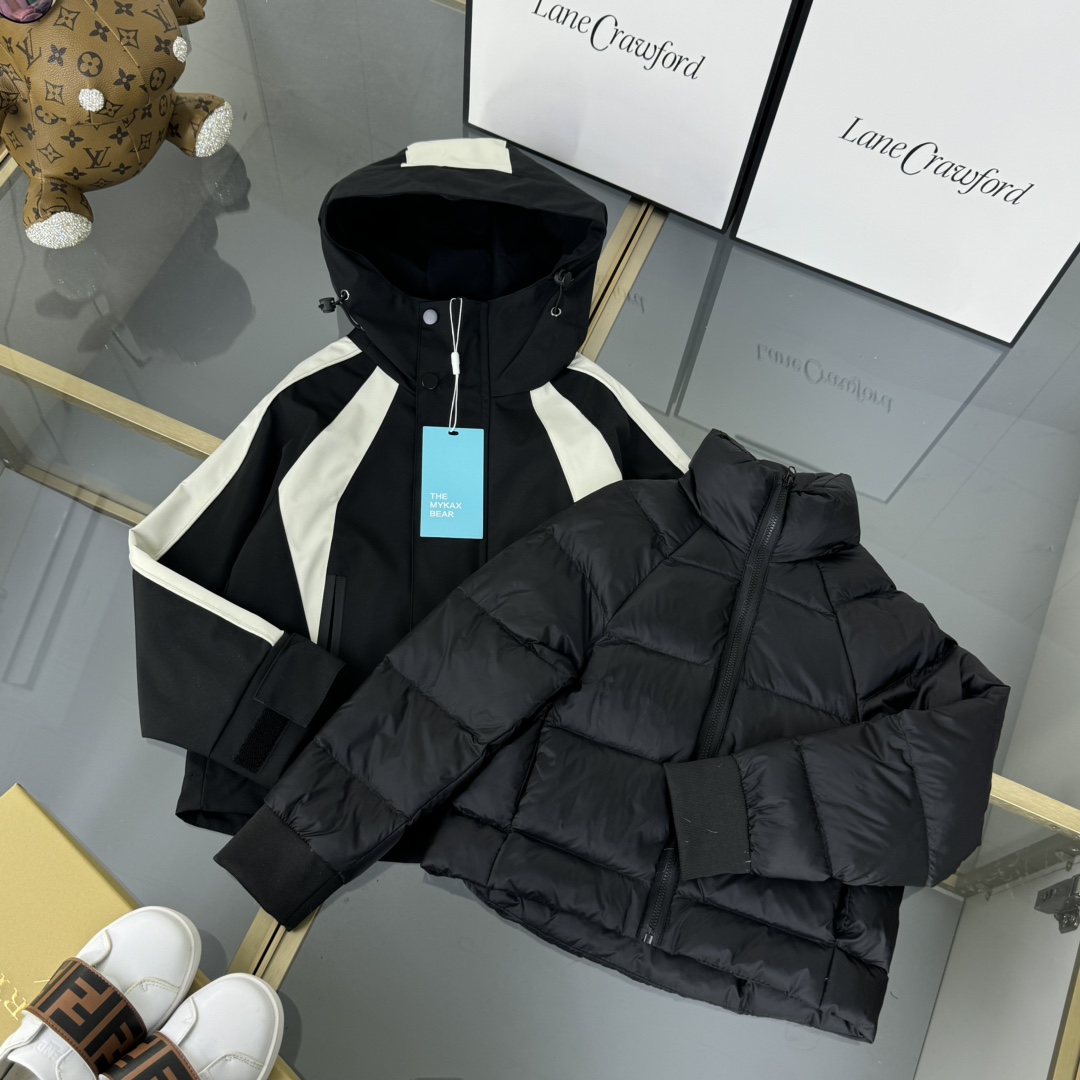 Long-Term Stock: Fashionable Unisex Coats in Various Sizes, Waterproof and Warm Fabrics.