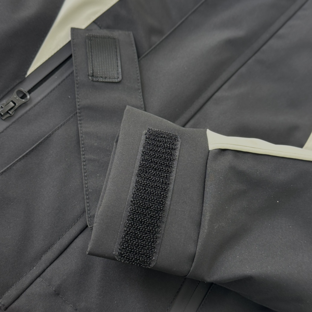 Long-Term Stock: Fashionable Unisex Coats in Various Sizes, Waterproof and Warm Fabrics. - 图片 7