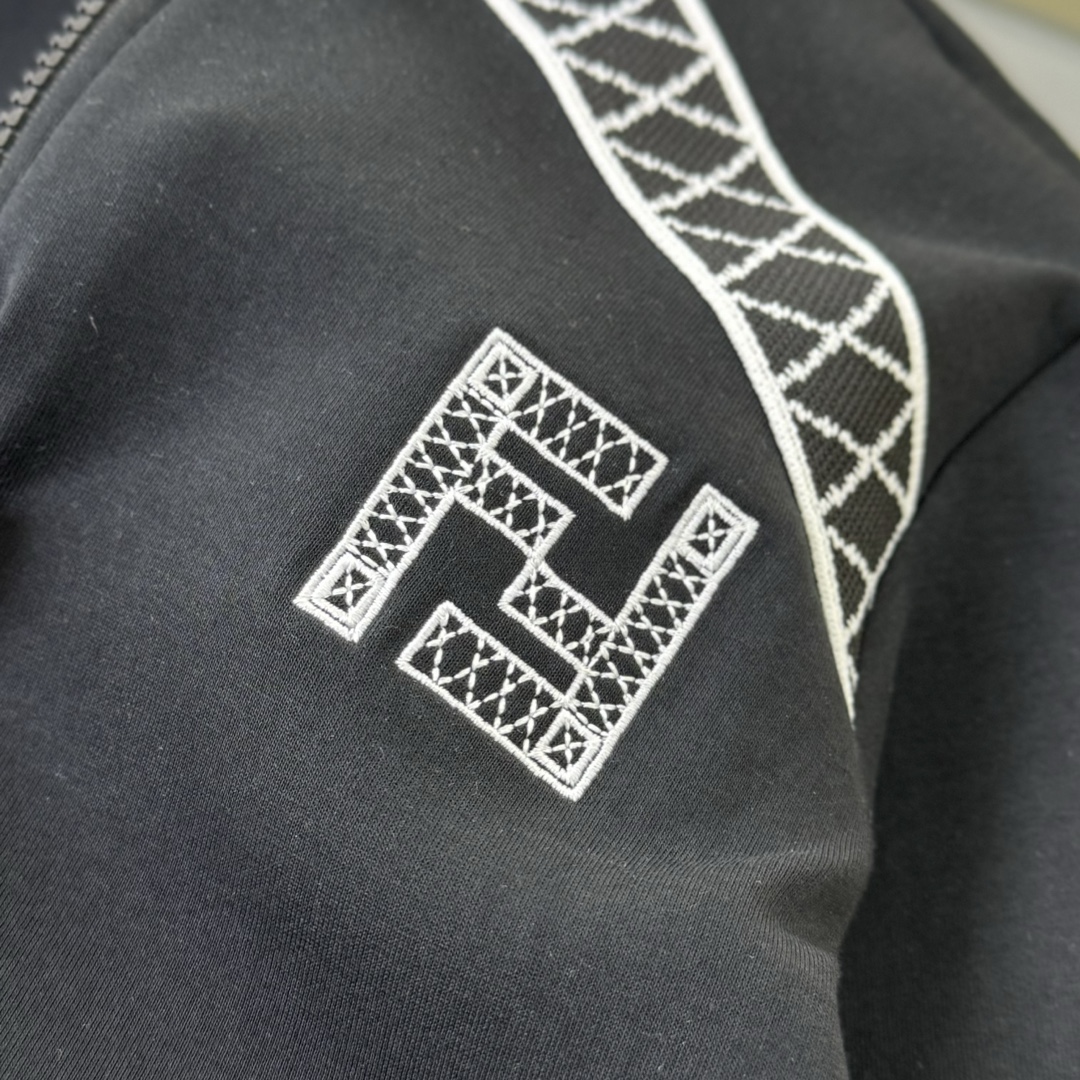 Louis Vuitton Haute Couture Haute Couture Ready-to-Wear Clothing Dress 5