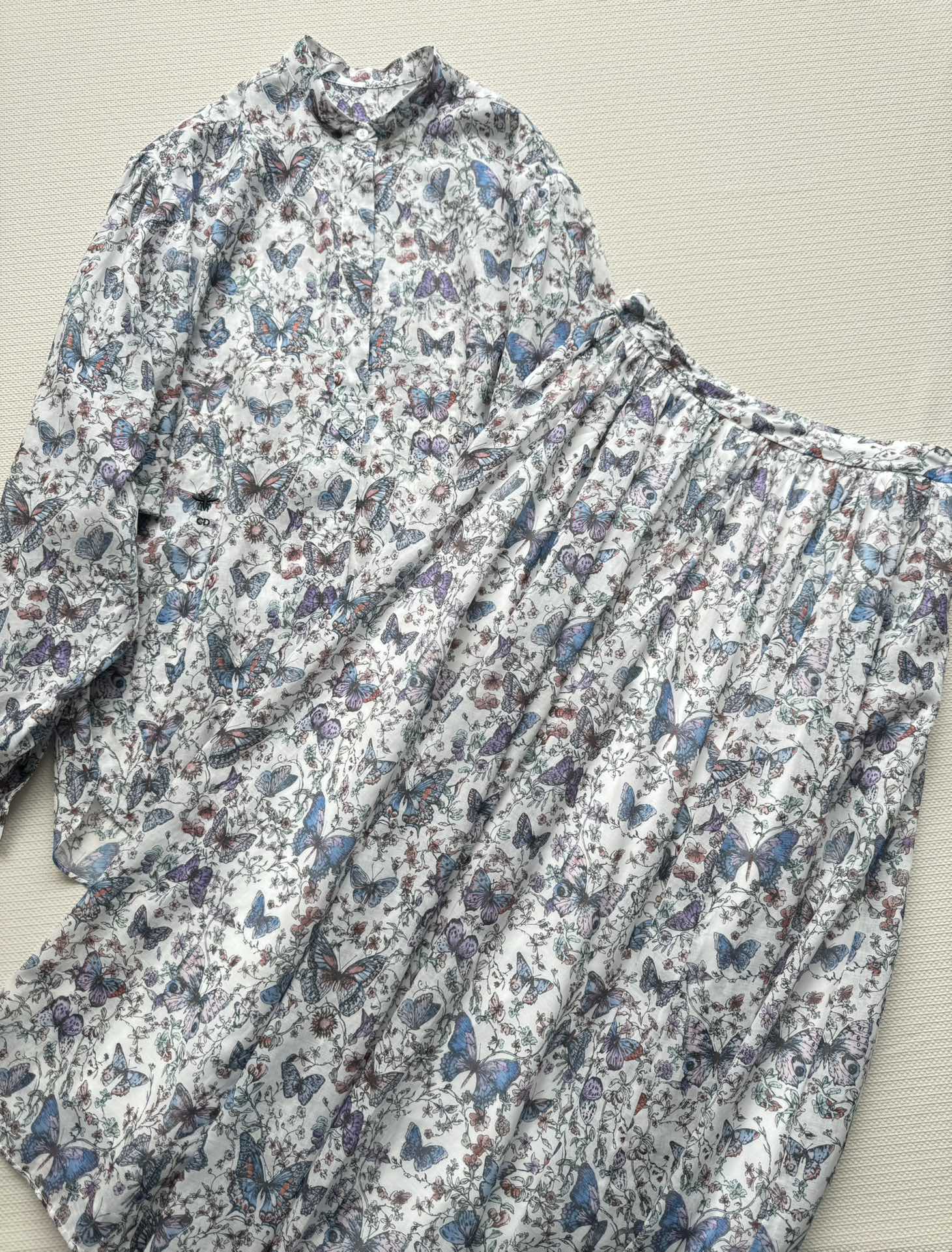 NO:458511,Dio*25 spring and summer new butterfly element printed skirt custom YB cotton fabric is carefully crafted, with breathable and skin-friendly texture, and the light upper body is so comfortable. The super large pleated skirt is very material. The upper body shows high-end elegance. It is recommended to match it more elegant!  ｎ ｉ ｎ ｉ ｎ ｉ ｎ ｉ ｎ ｉ ｎ ｉ ｎ ｉ ｎ ｉ ｎ ｉ ｎ ｉ ｎ ｉ ｎ ｉ ｎ ｉ ｎ ｉ ｎ ｉ ｎ �19860909Dio*25春夏新款蝴蝶元素印花半身裙定制YB棉质面料精心制作 质感透气亲肤 轻飘飘的上身好舒服 超大收褶裙摆用料很足 上身尽显高级优雅,推荐一套搭配更显气质大方！Ｓml,,dior,skirts,alexander wang,Women's clothing