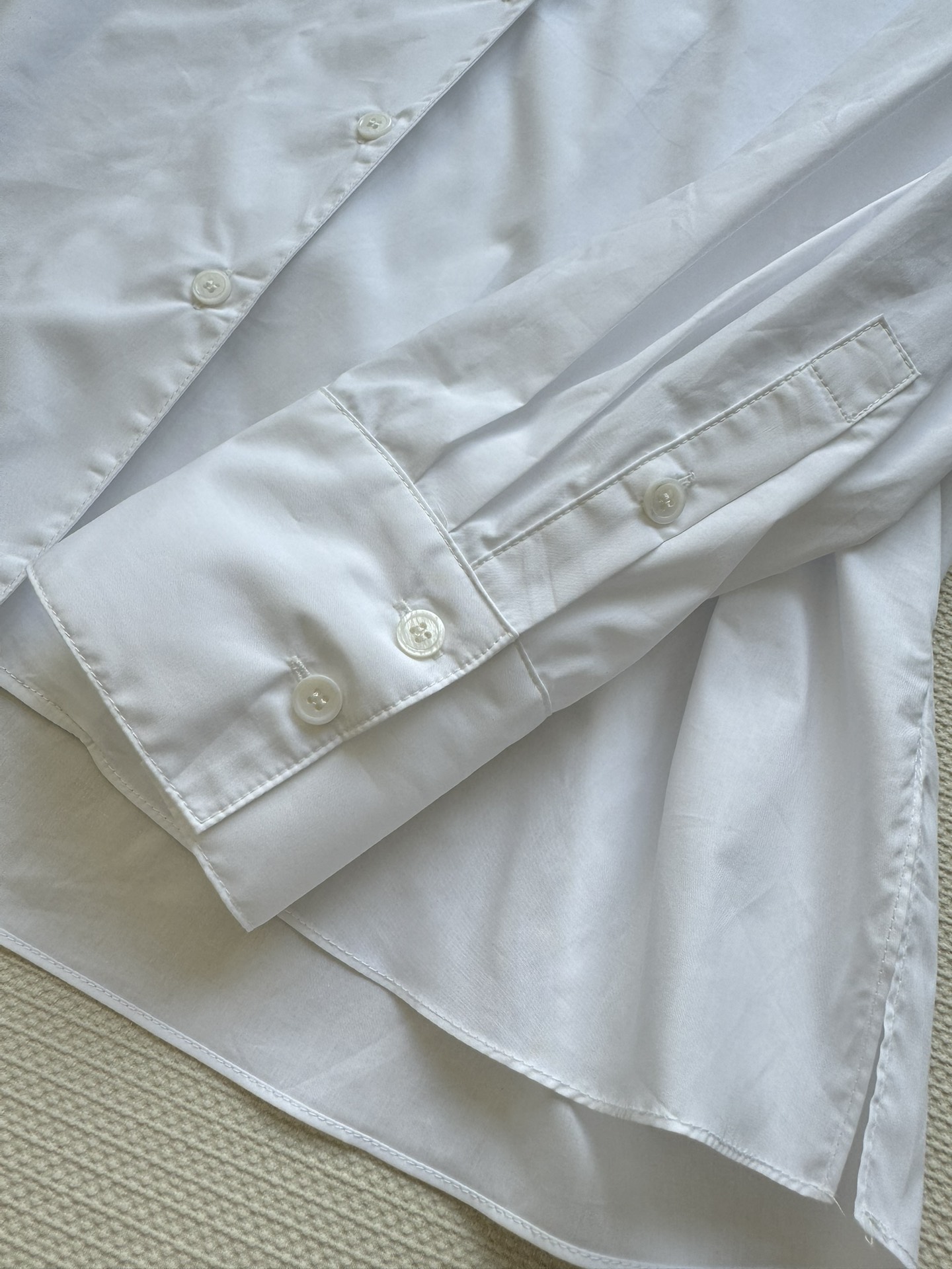 Versatile One-Size-Fits-All Dress with Elegant French Style and Clever Design - 图片 6