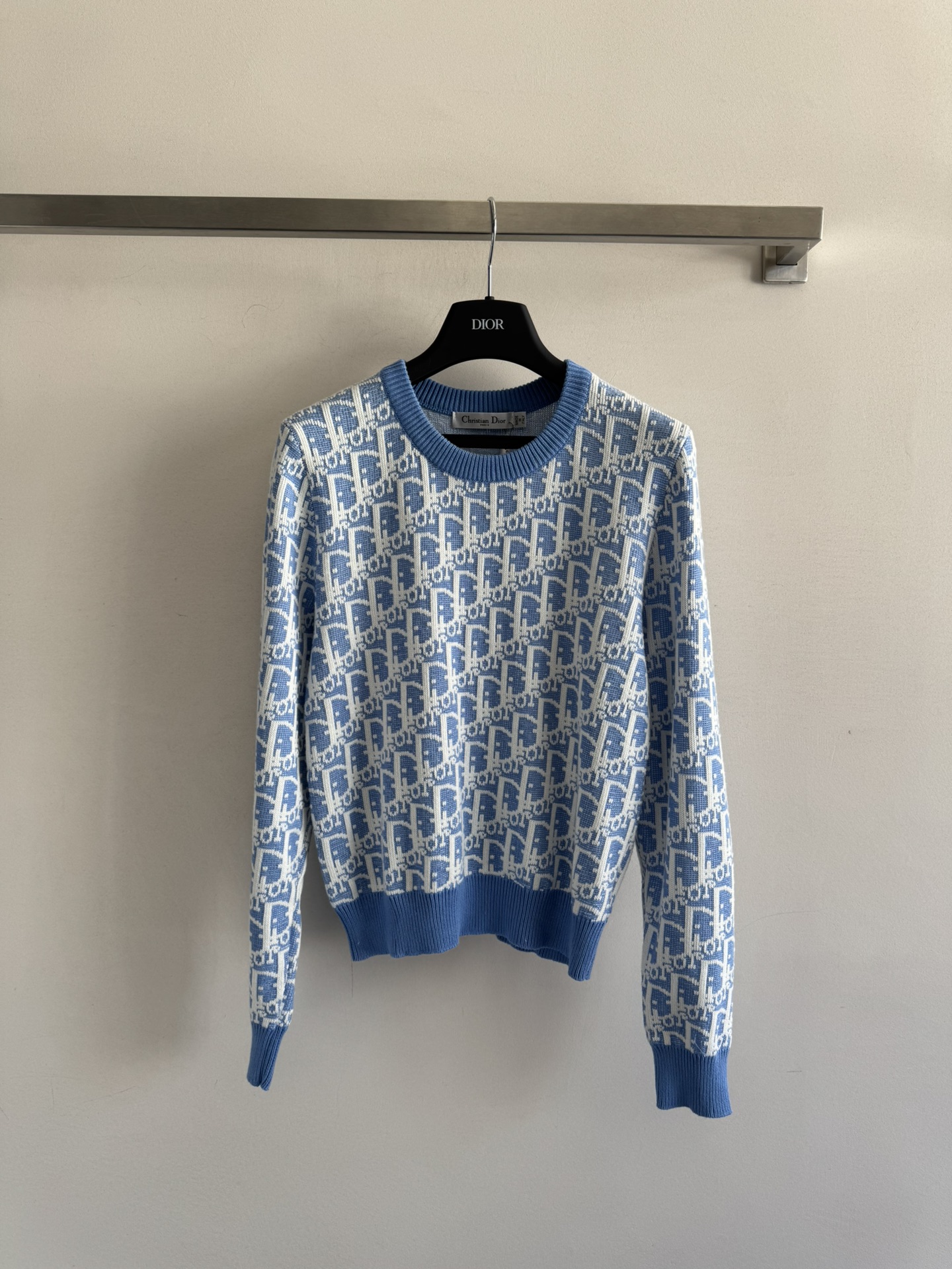 Dior Women's Blue Knit Sweater with Logo Print - Soft and Comfortable 2 i1756613219 8342 0