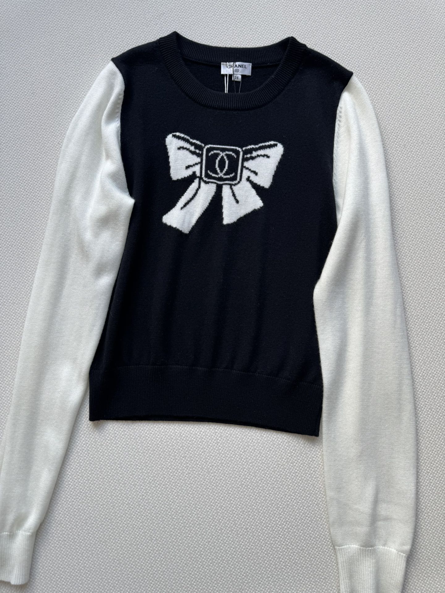 Chanel Women's Bow Print Wool Knit Sweater Round Neck Long Sleeve Top 4 i1760241209 1376 4