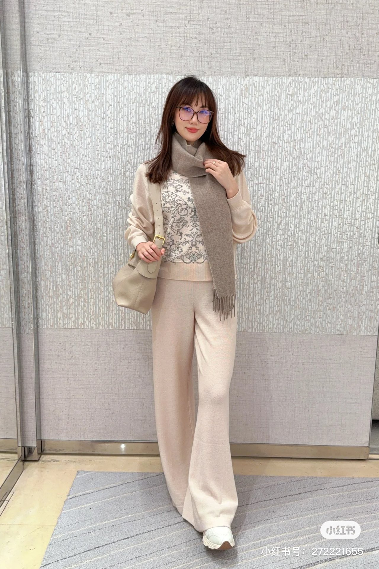 NO:666185,Upper body picture,, 19860909上身图,, ,Women's clothing