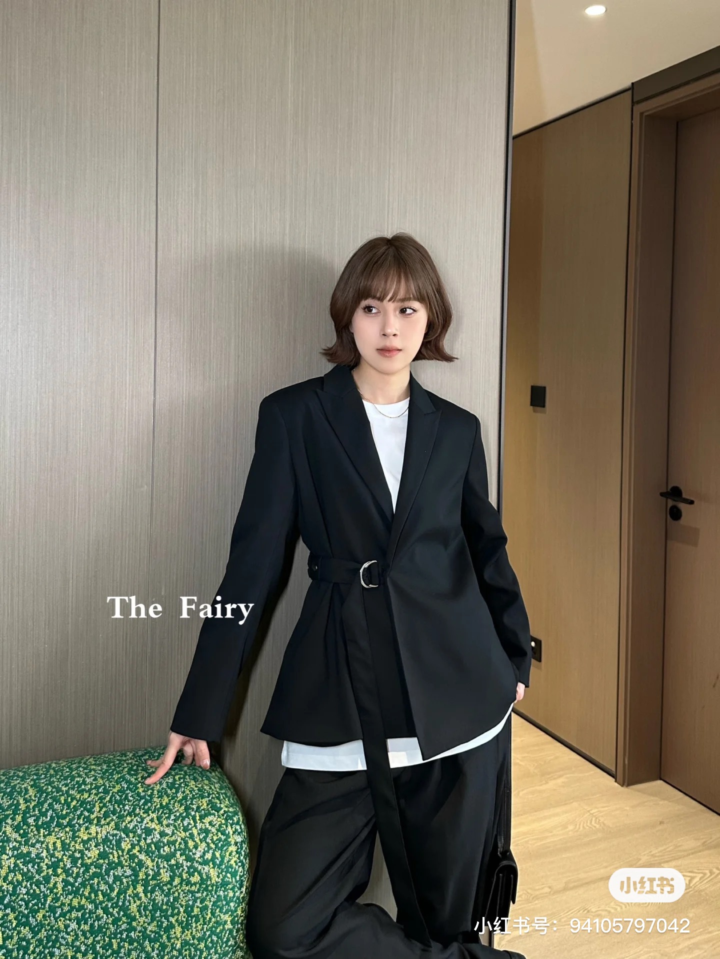 NO:686598,upper body,,19860909上身,,,Women's clothing