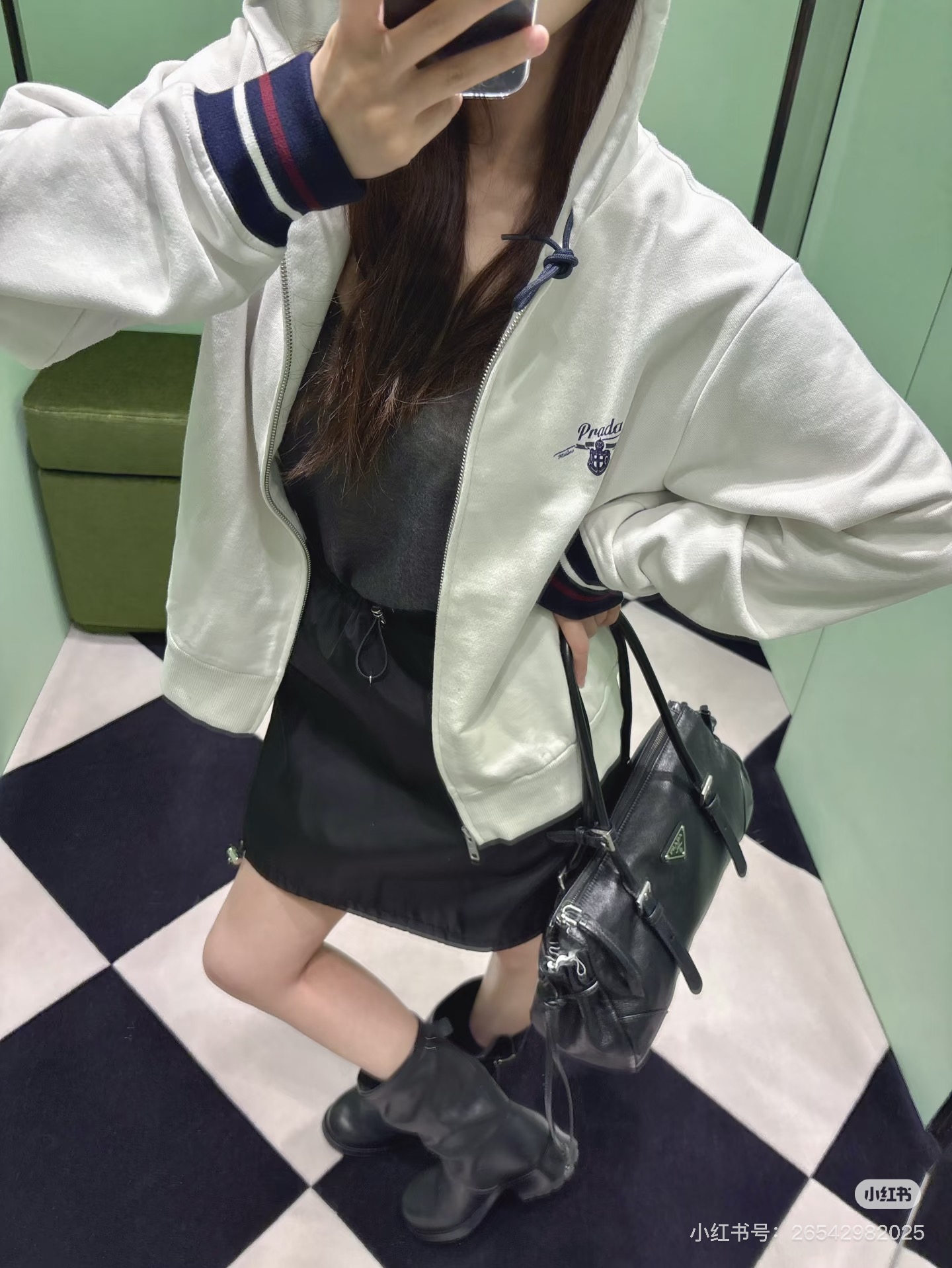 NO:697575,upper body,,19860909上身,,,Women's clothing