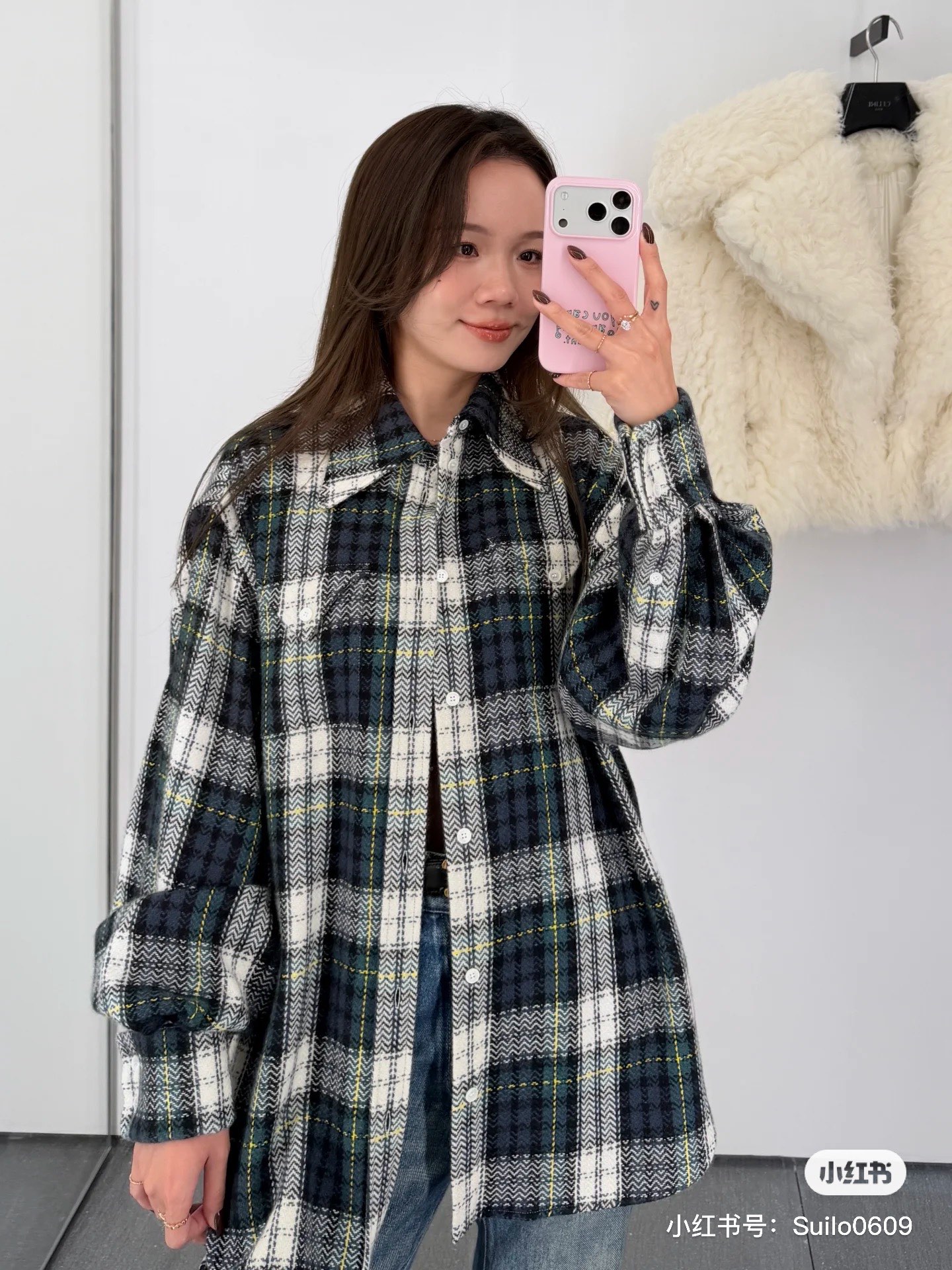 NO:729370,,,19860909,,,Women's clothing