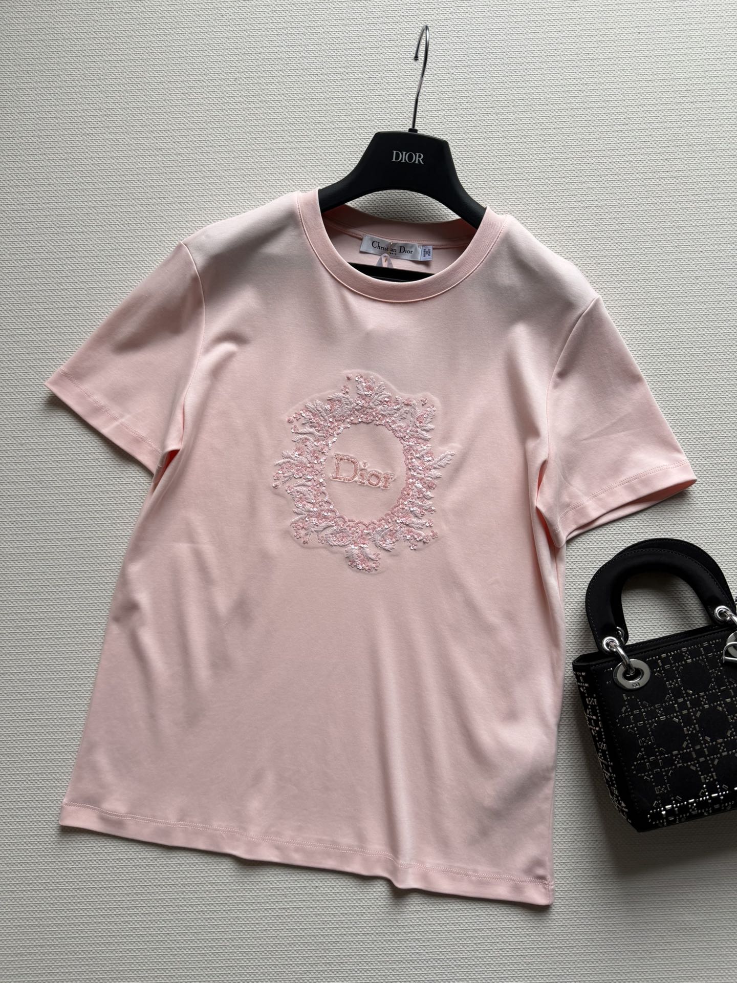 디올 여성 반팔 129678 Dior T Shirt 썸네일 이미지