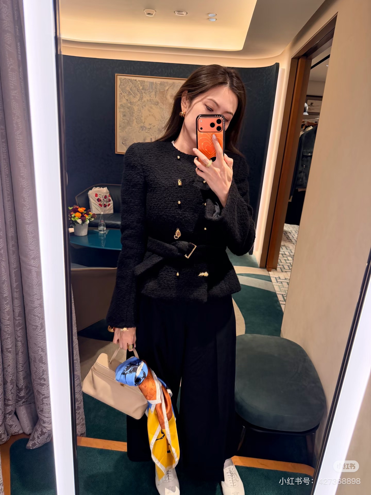 NO:737360,high-end,19860909高级感,,,Women's clothing