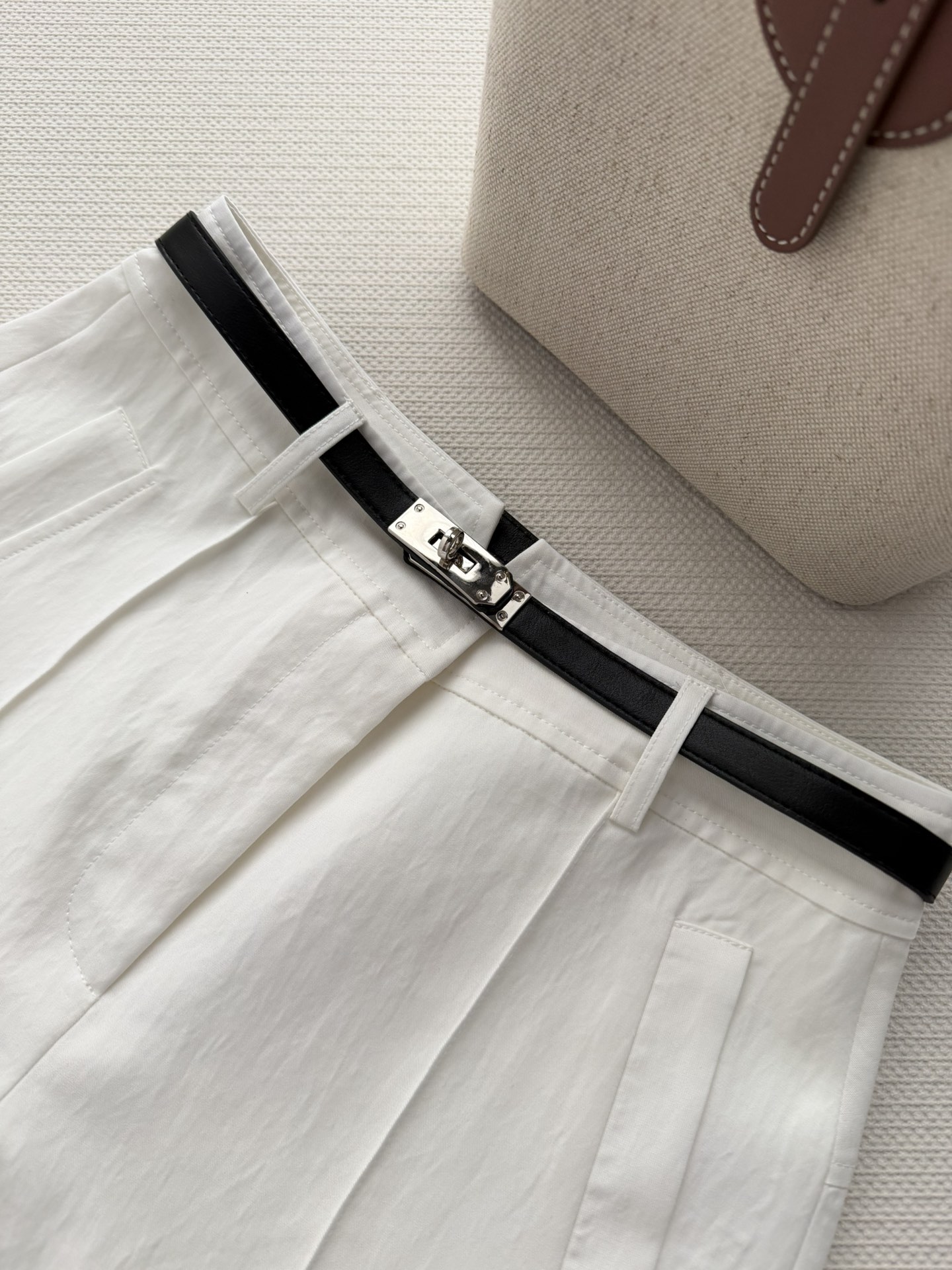 에르메스 26SS 여성 바지 137019 Hermes Pants 썸네일 이미지