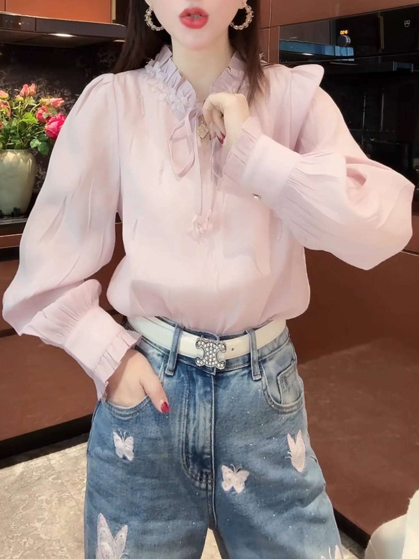 NO:747015,,,19860909,,,Women's clothing