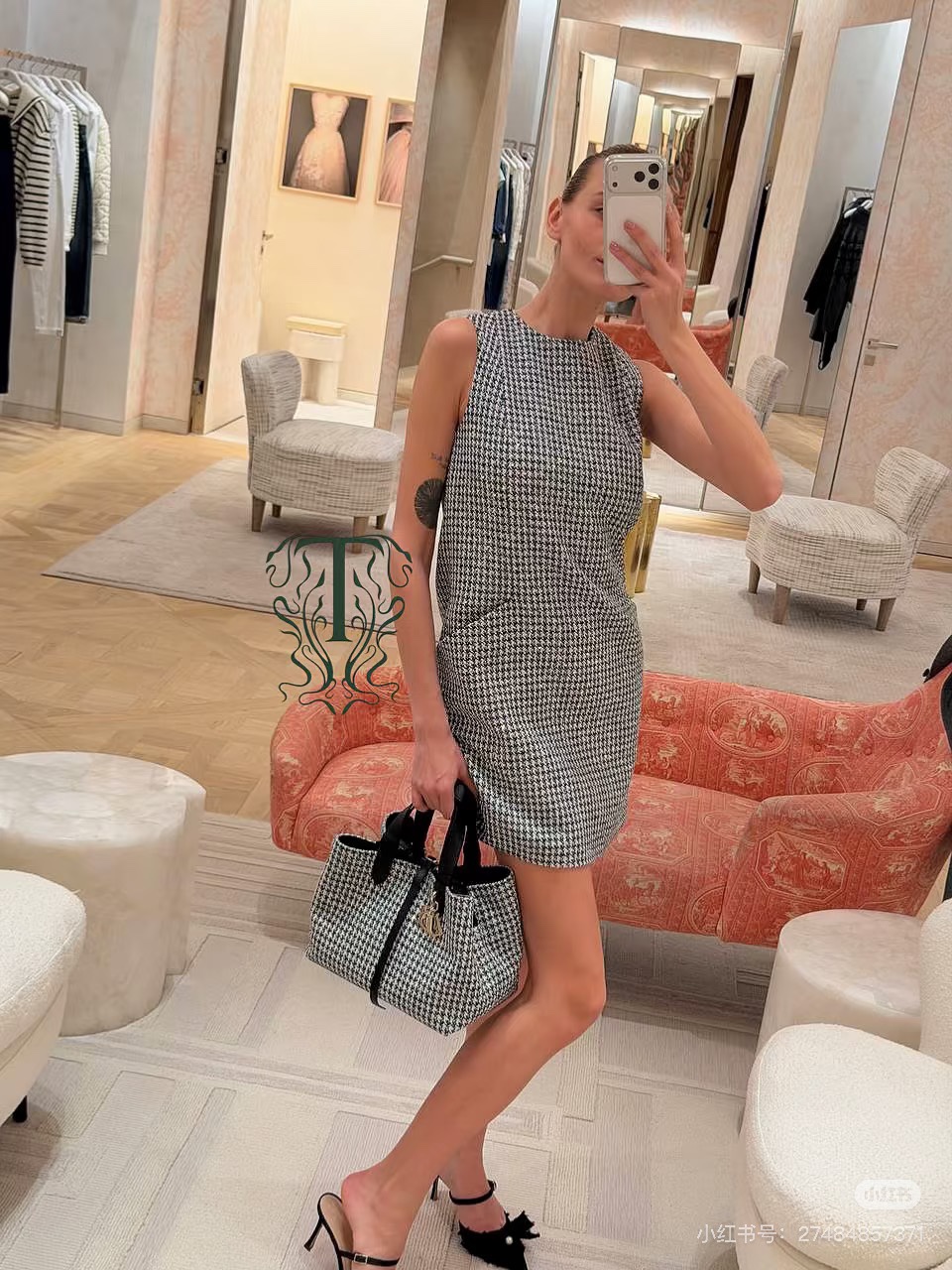 NO:750872,,,19860909,,,Women's clothing