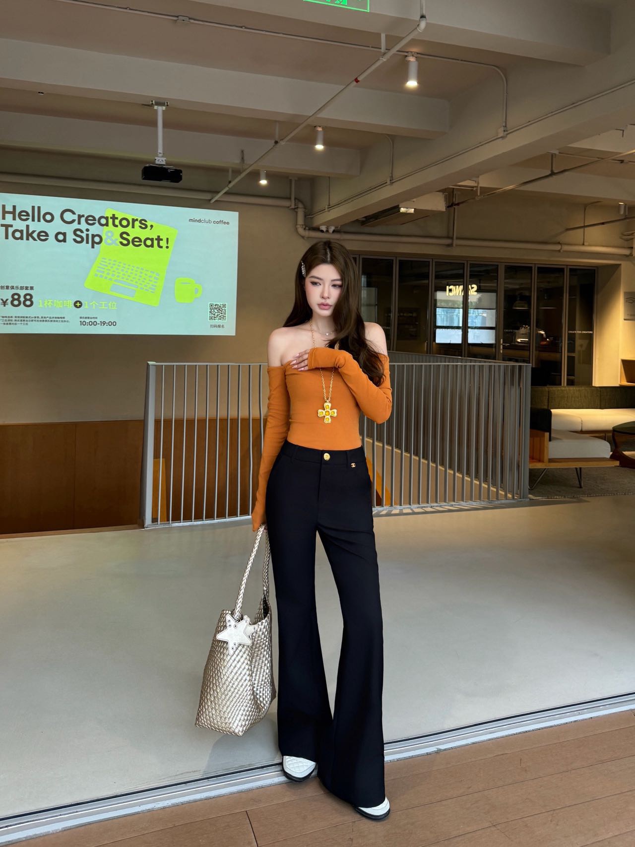 NO:752103,upper body,,19860909上身,,,Women's clothing