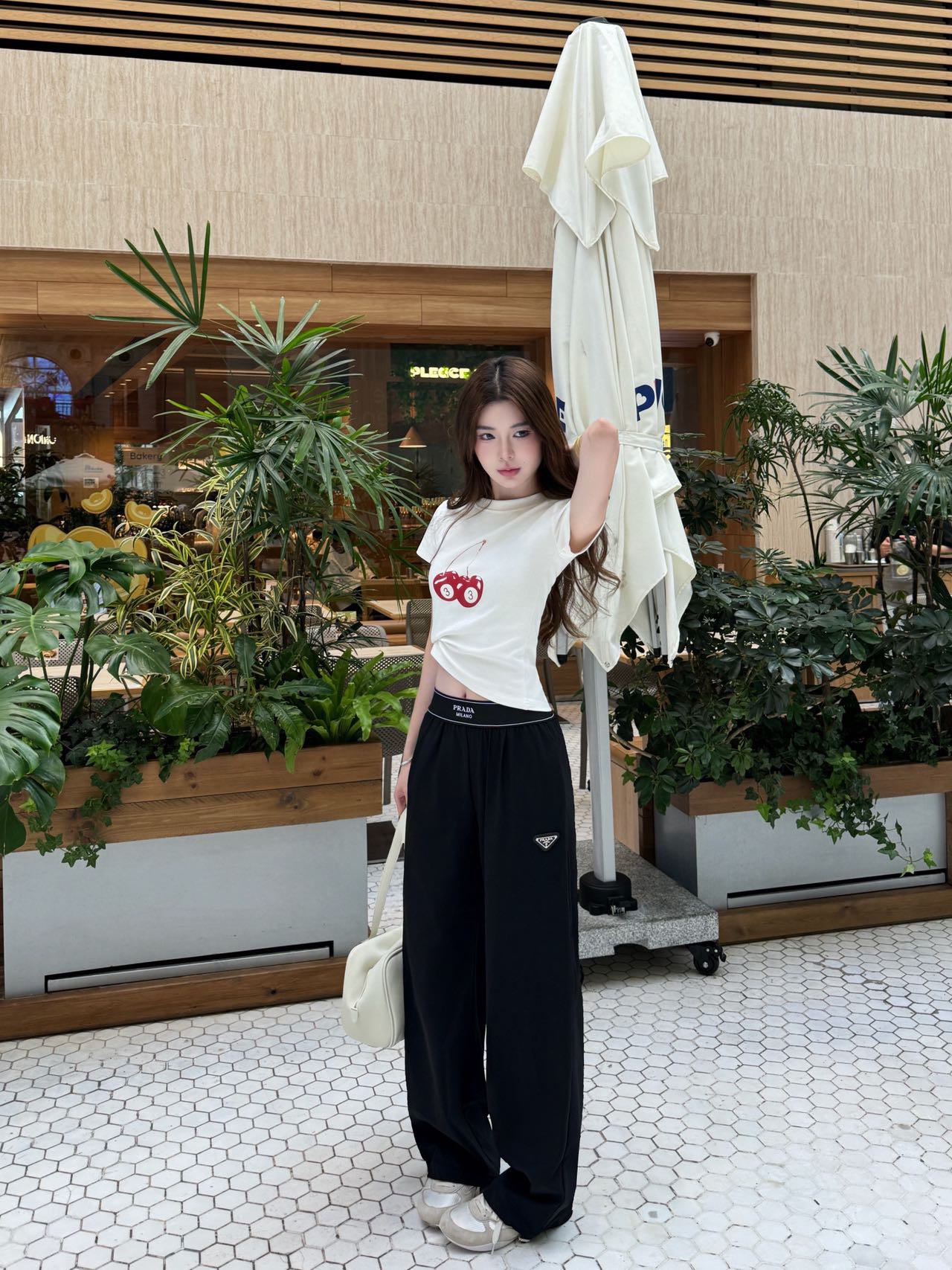 NO:792546,upper body,,19860909上身,,,Women's clothing