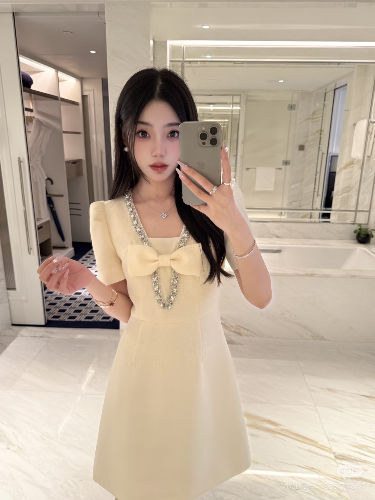 NO:794066,,,19860909,,,Women's clothing