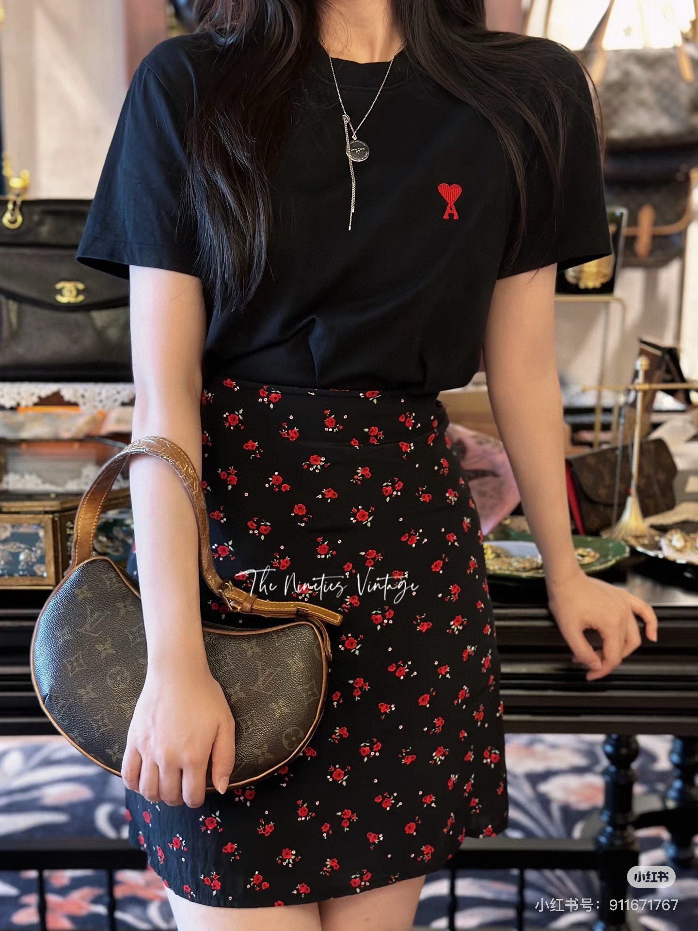 NO:797079,,,19860909,,,Women's clothing