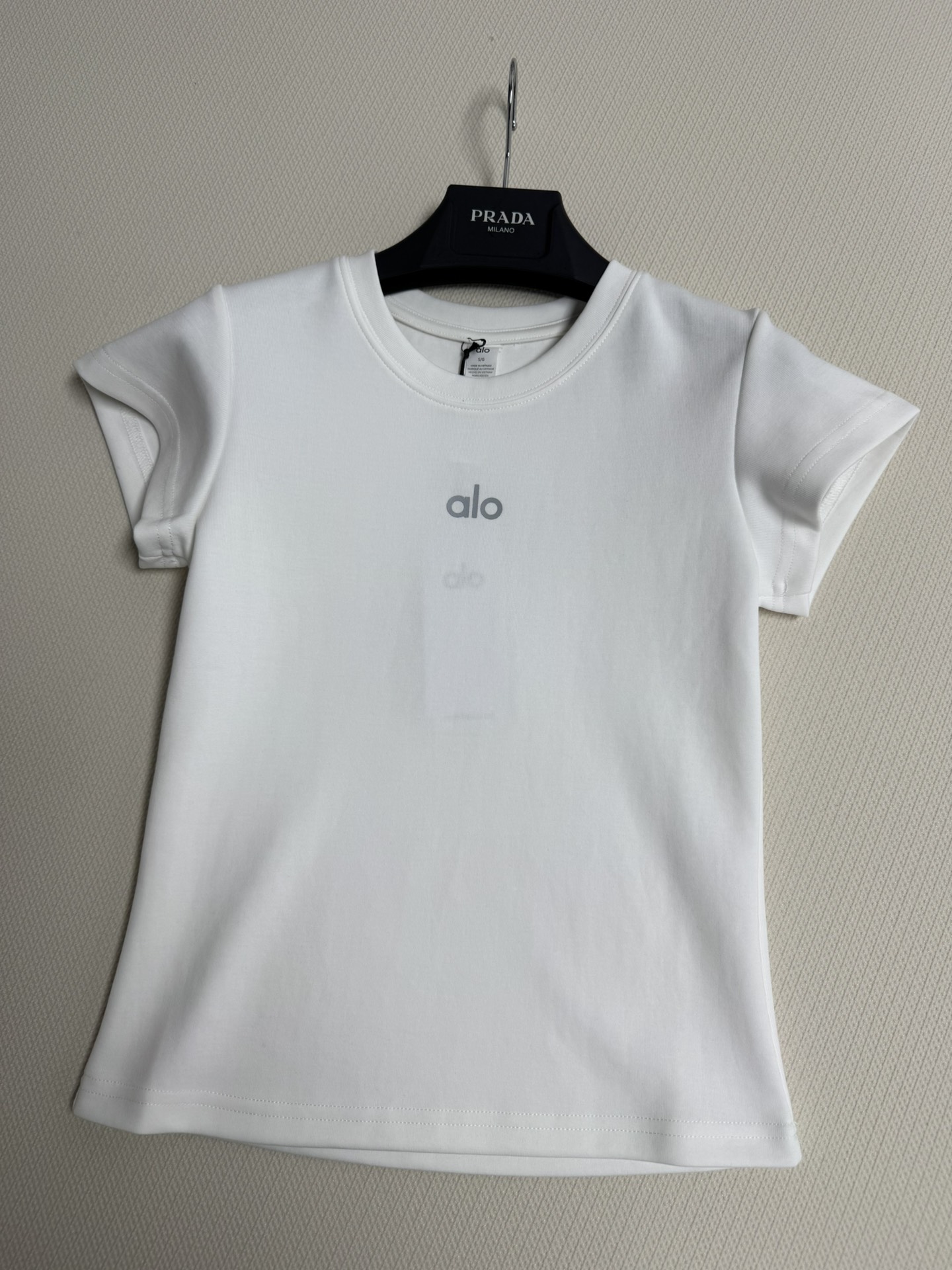 알로 여성 라운드넥 반팔 티셔츠 50752 이미지 3