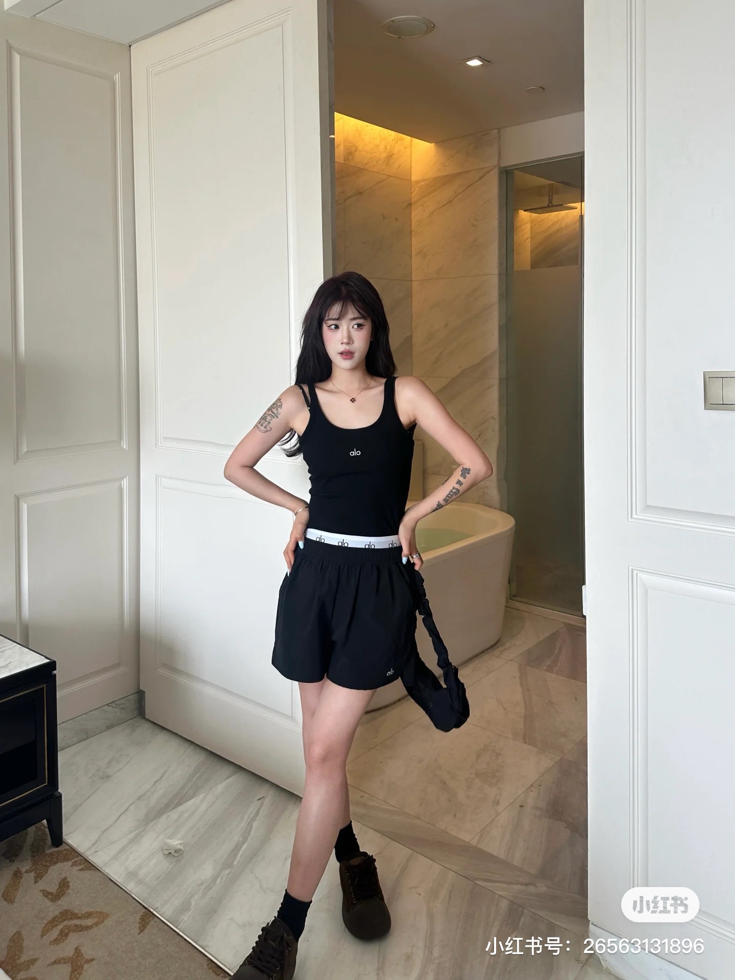 NO:801028,,,19860909,,,Women's clothing