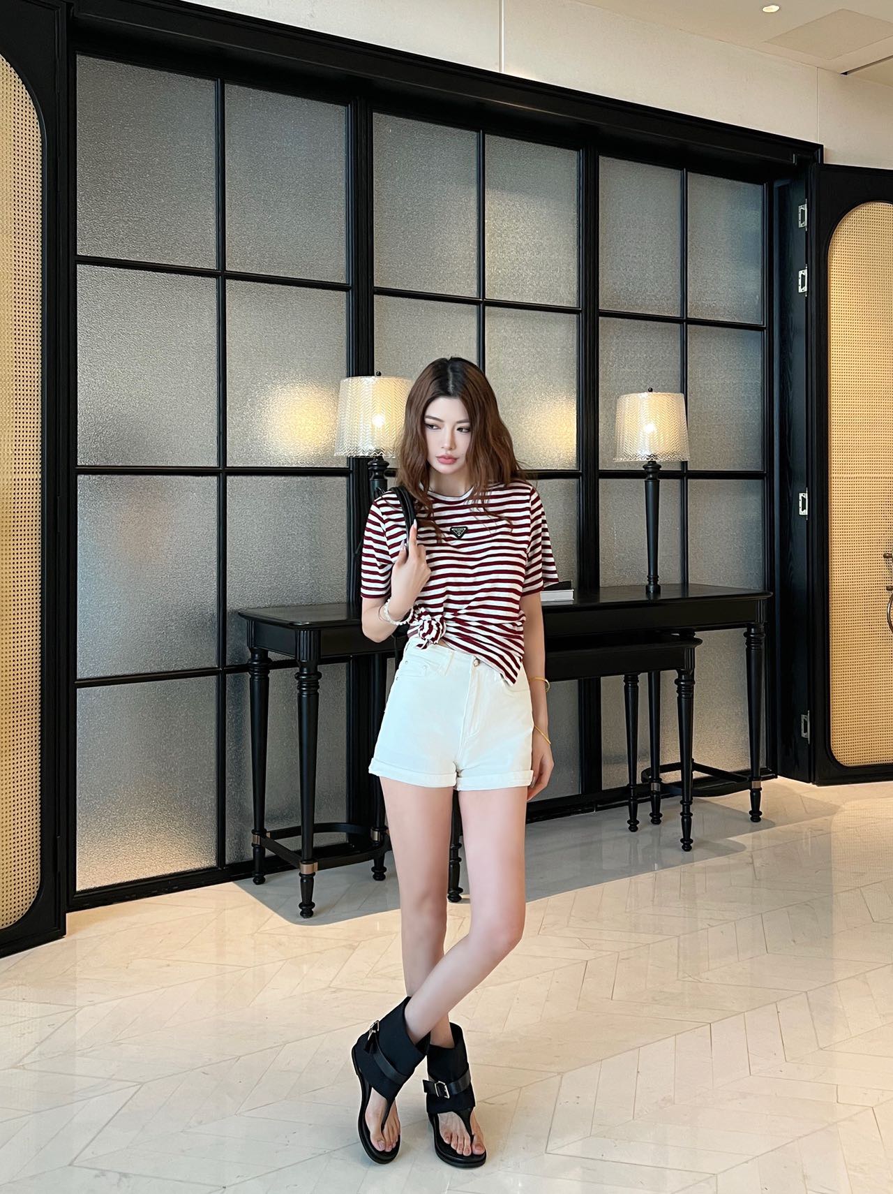 NO:804438,,,19860909,,,Women's clothing